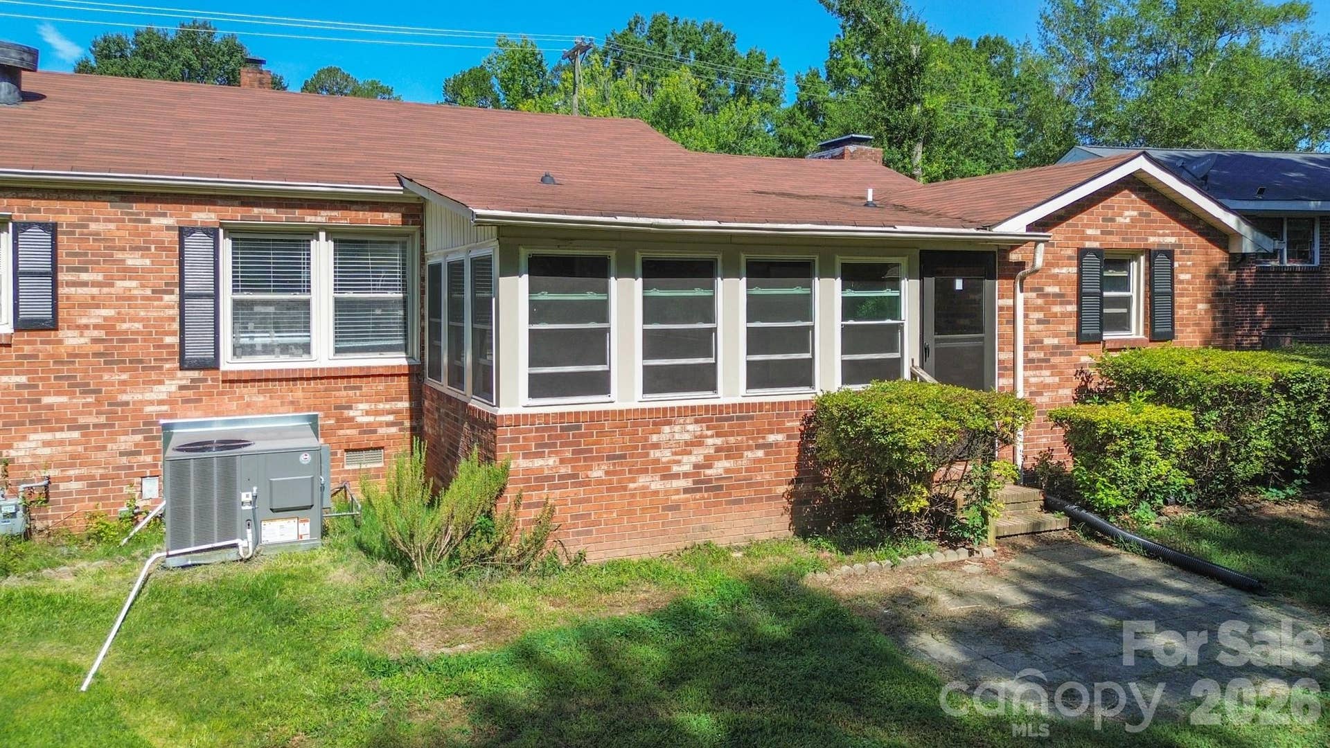 1708 Belmar Drive, Gastonia, NC 28052 1708 Belmar Drive, Gastonia, NC 28052