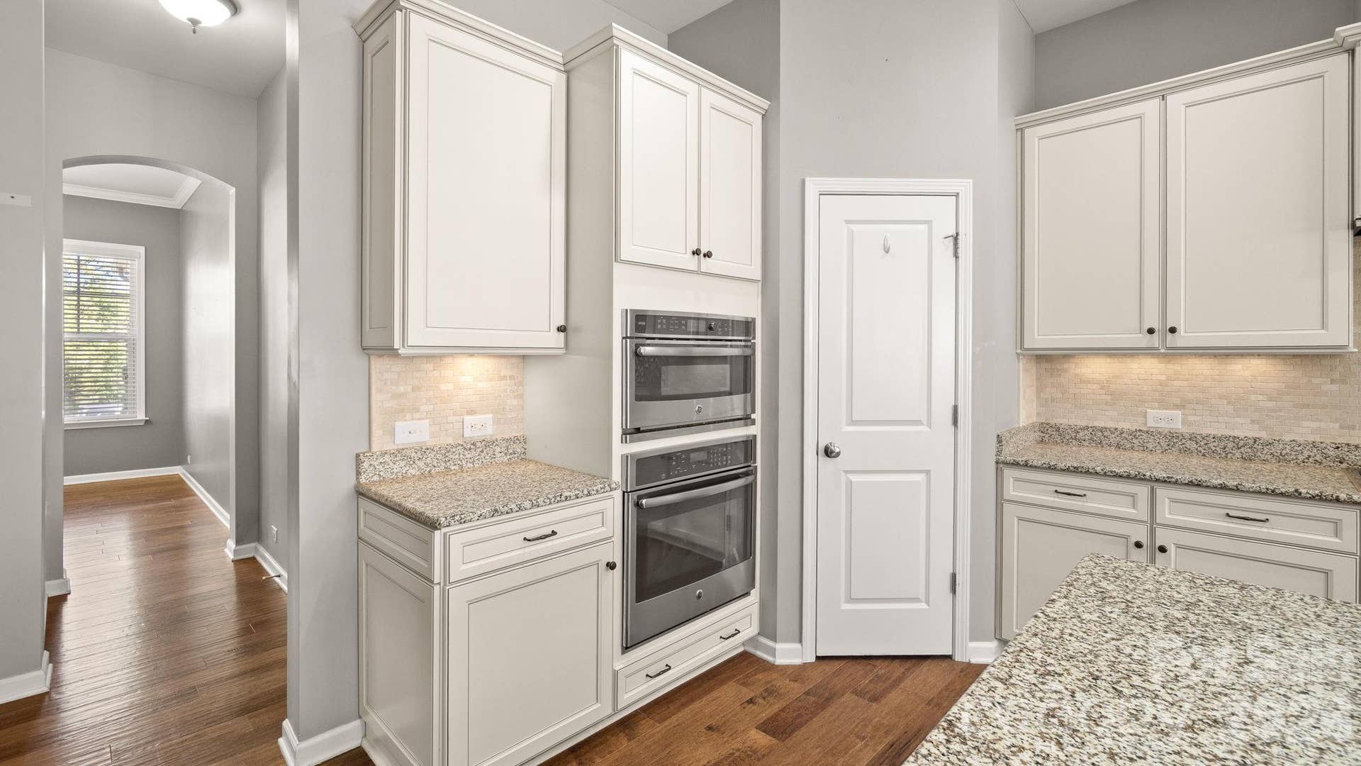 1226 Kings Bottom Drive, Fort Mill, SC 29715 1226 Kings Bottom Drive, Fort Mill, SC 29715