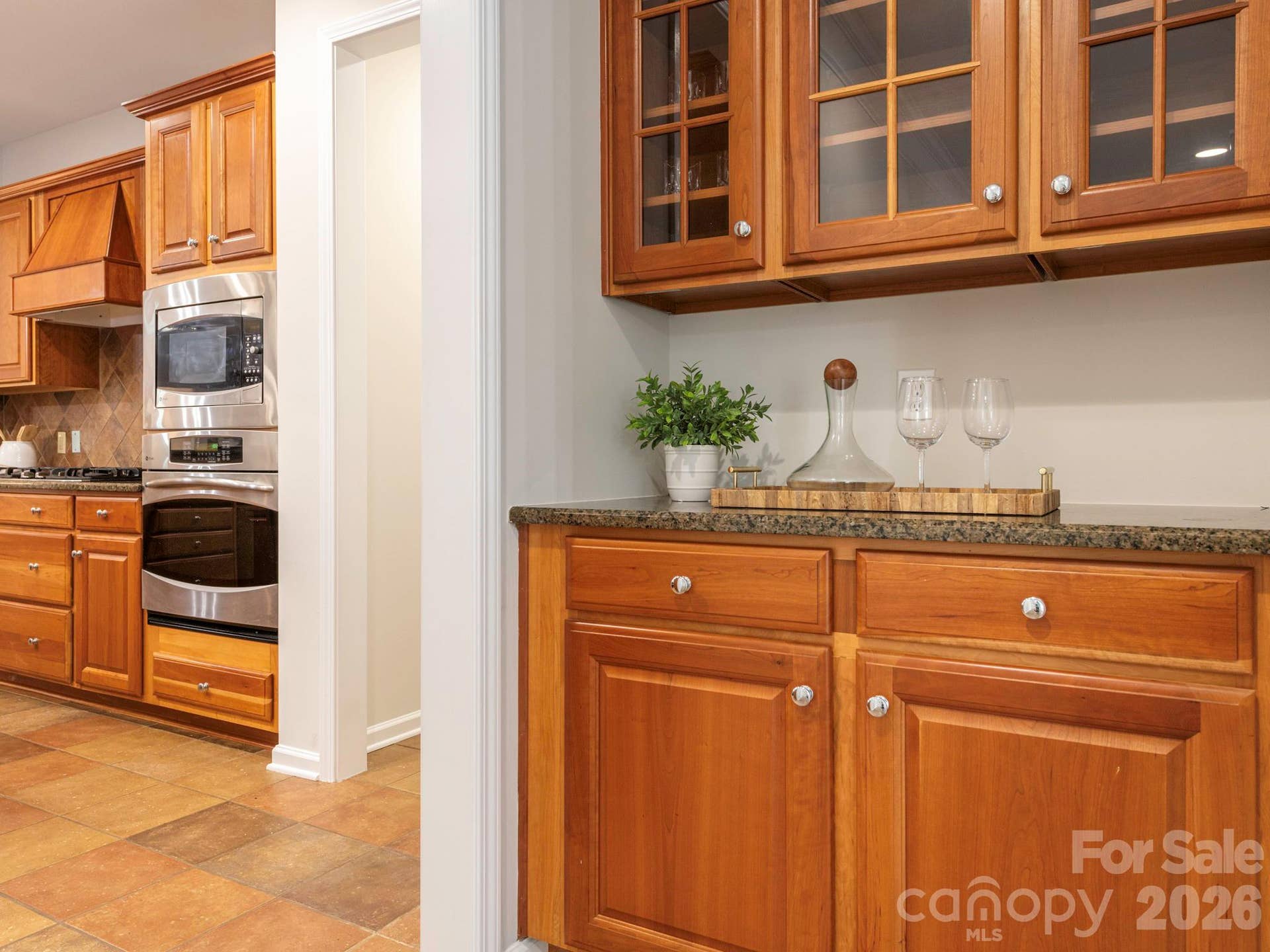 49108 Gladiolus Street, Fort Mill, SC 29707 49108 Gladiolus Street, Fort Mill, SC 29707