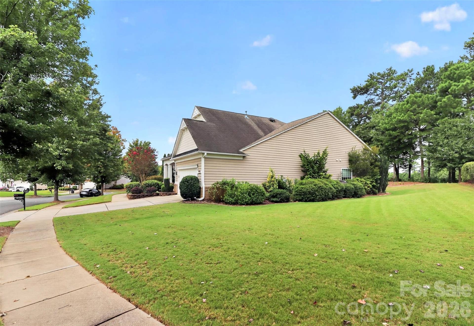 49108 Gladiolus Street, Fort Mill, SC 29707 49108 Gladiolus Street, Fort Mill, SC 29707