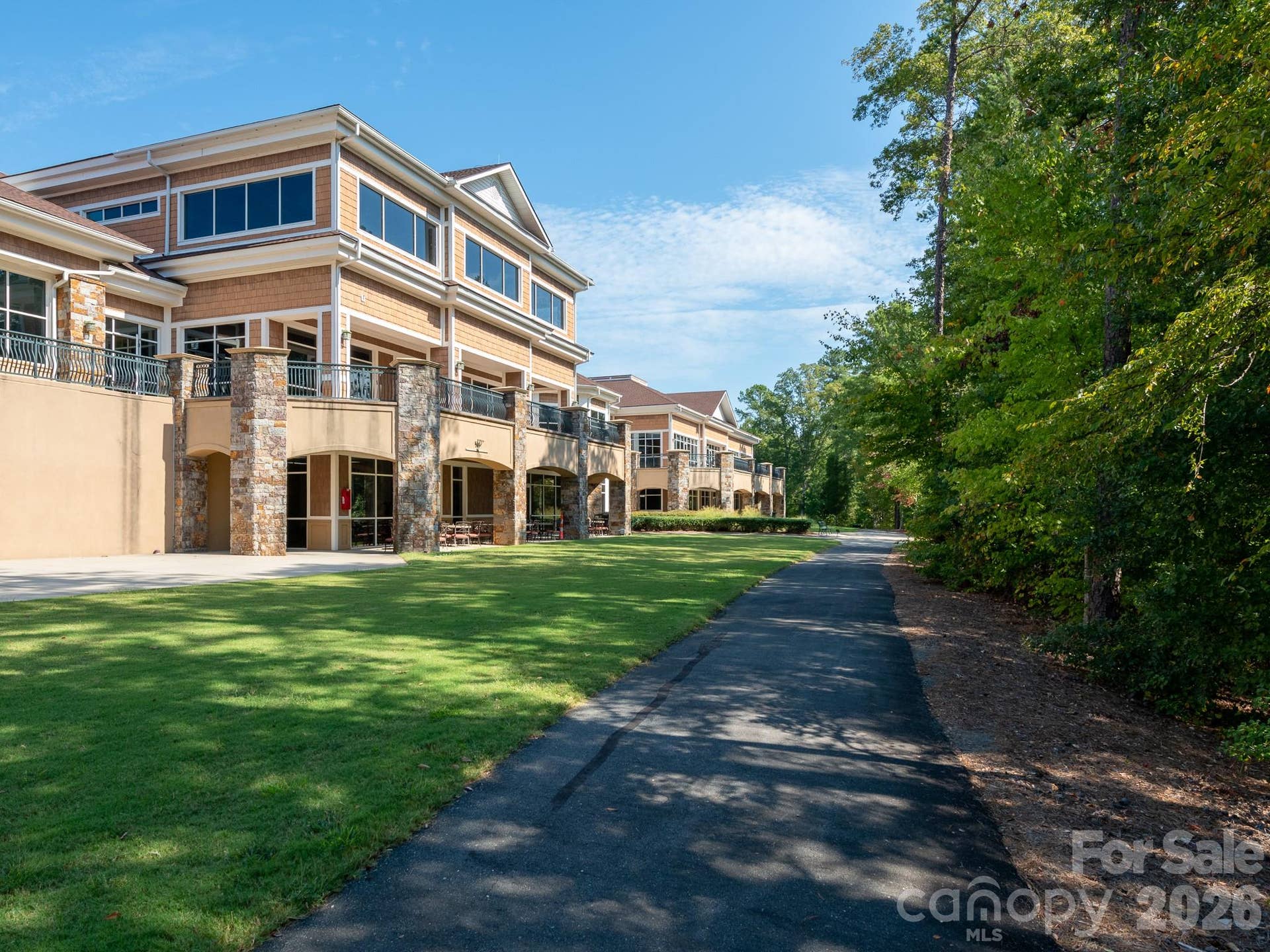 49108 Gladiolus Street, Fort Mill, SC 29707 49108 Gladiolus Street, Fort Mill, SC 29707