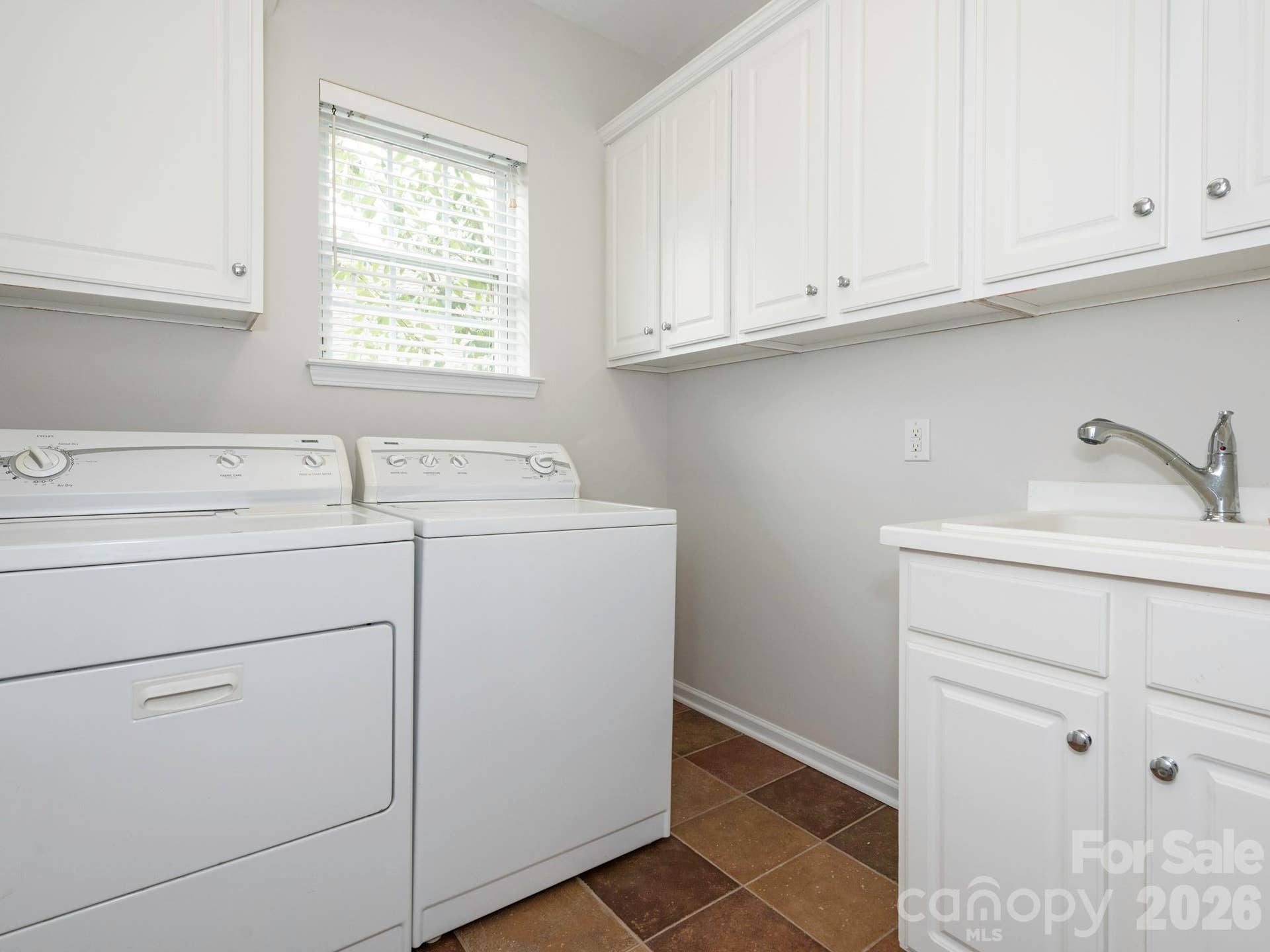 49108 Gladiolus Street, Fort Mill, SC 29707 49108 Gladiolus Street, Fort Mill, SC 29707