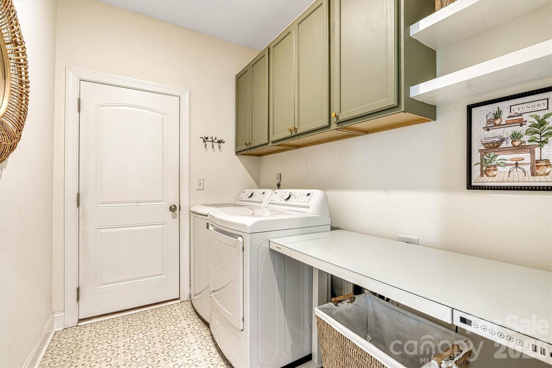 Laundry room/drop zone from garage