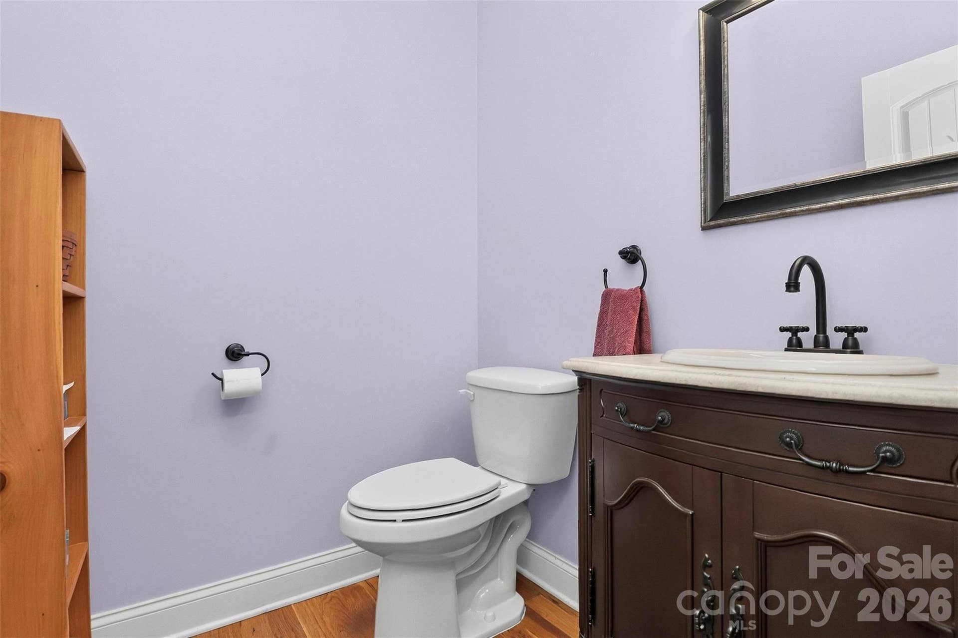 Guest Half Bath