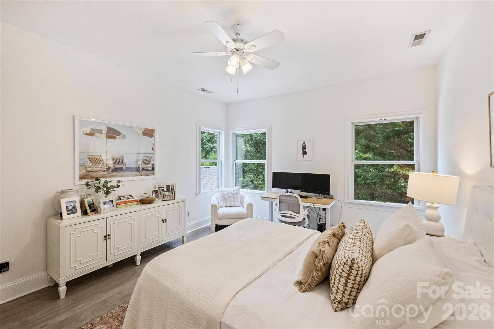 1328 Ivey Drive, Charlotte, NC 28205