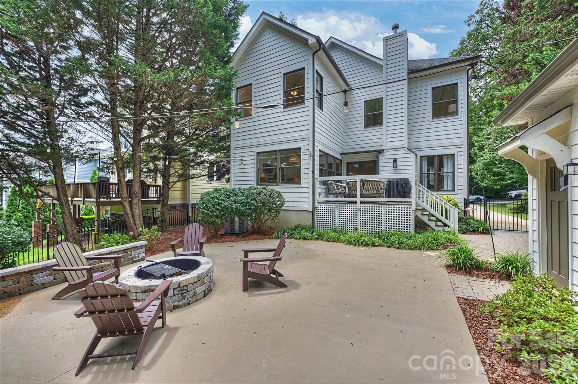 1328 Ivey Drive, Charlotte, NC 28205