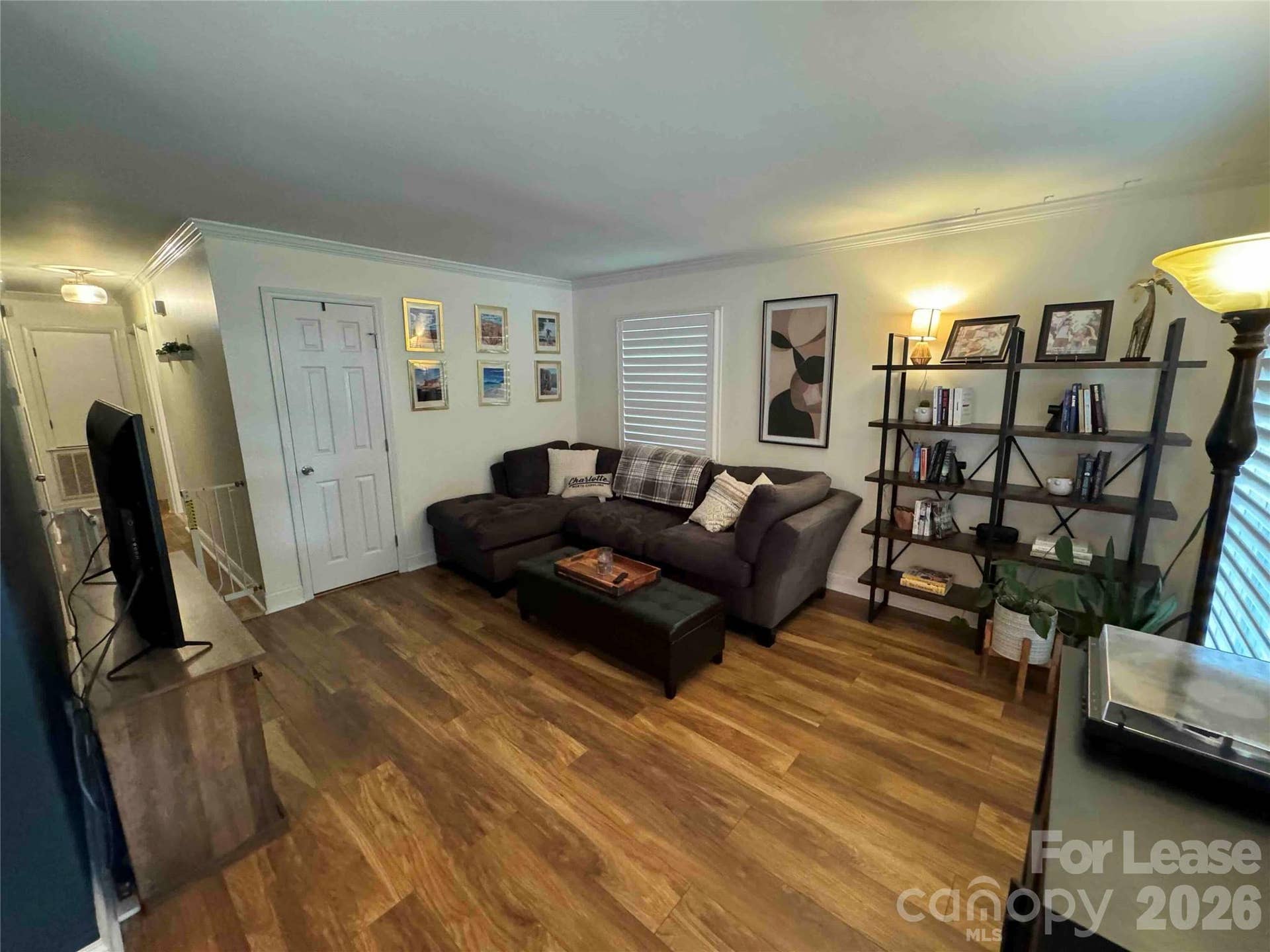 4400 Winedale Lane, Charlotte, NC 28205 Living area