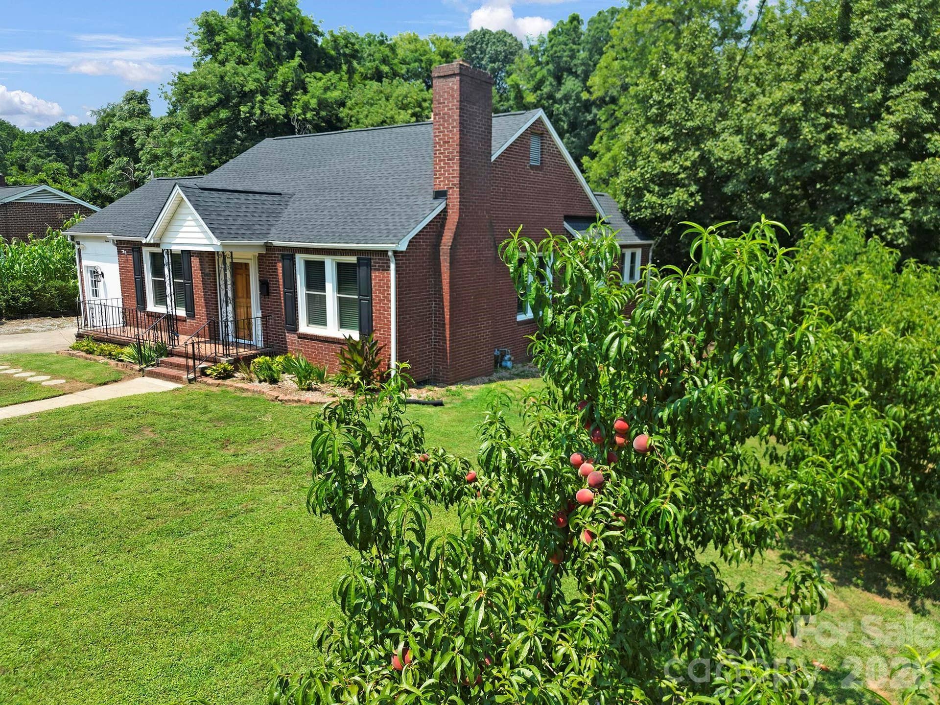 723 N Confederate Avenue, Rock Hill, SC 29730 723 N Confederate Avenue, Rock Hill, SC 29730