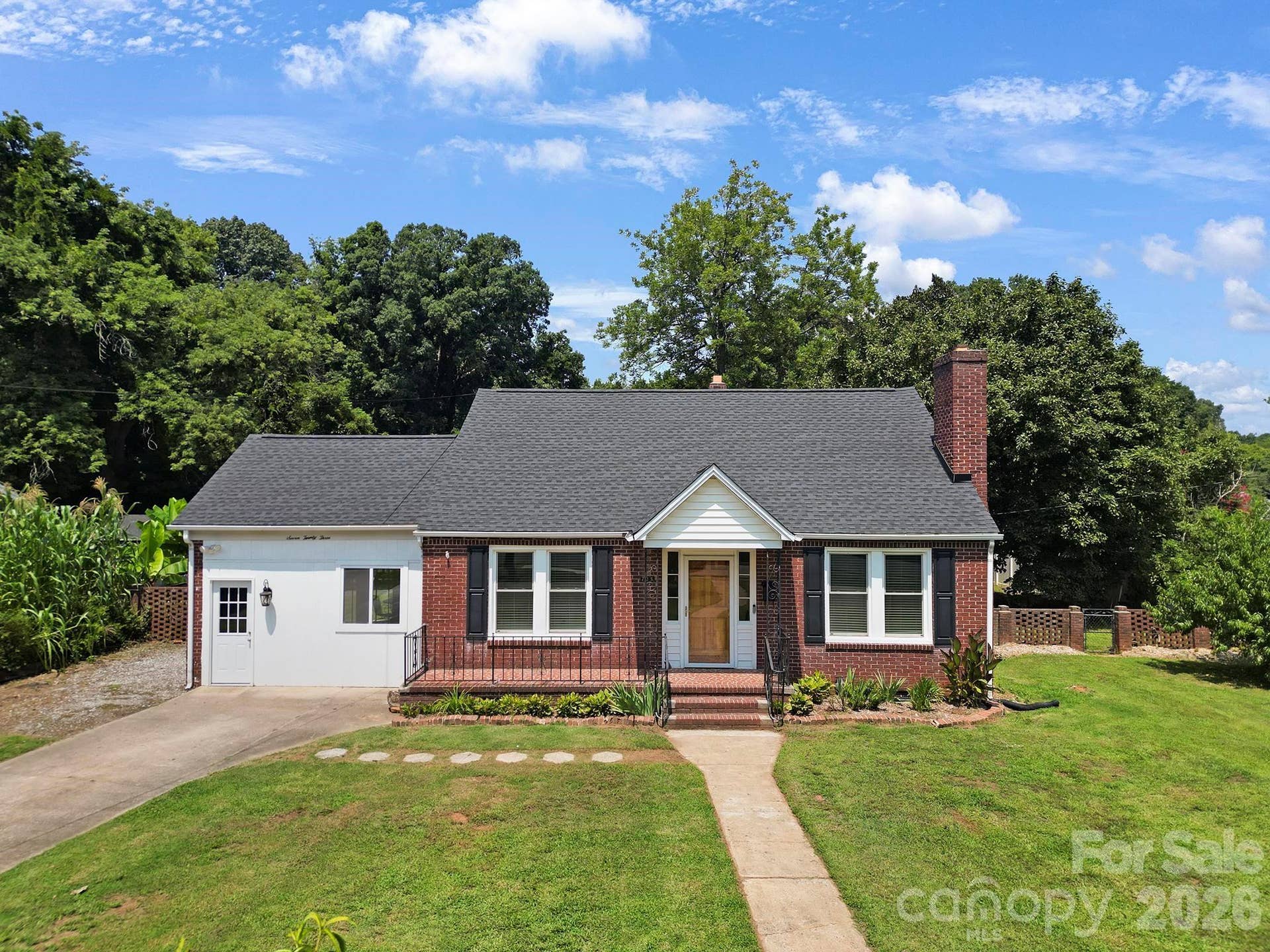 723 N Confederate Avenue, Rock Hill, SC 29730 723 N Confederate Avenue, Rock Hill, SC 29730