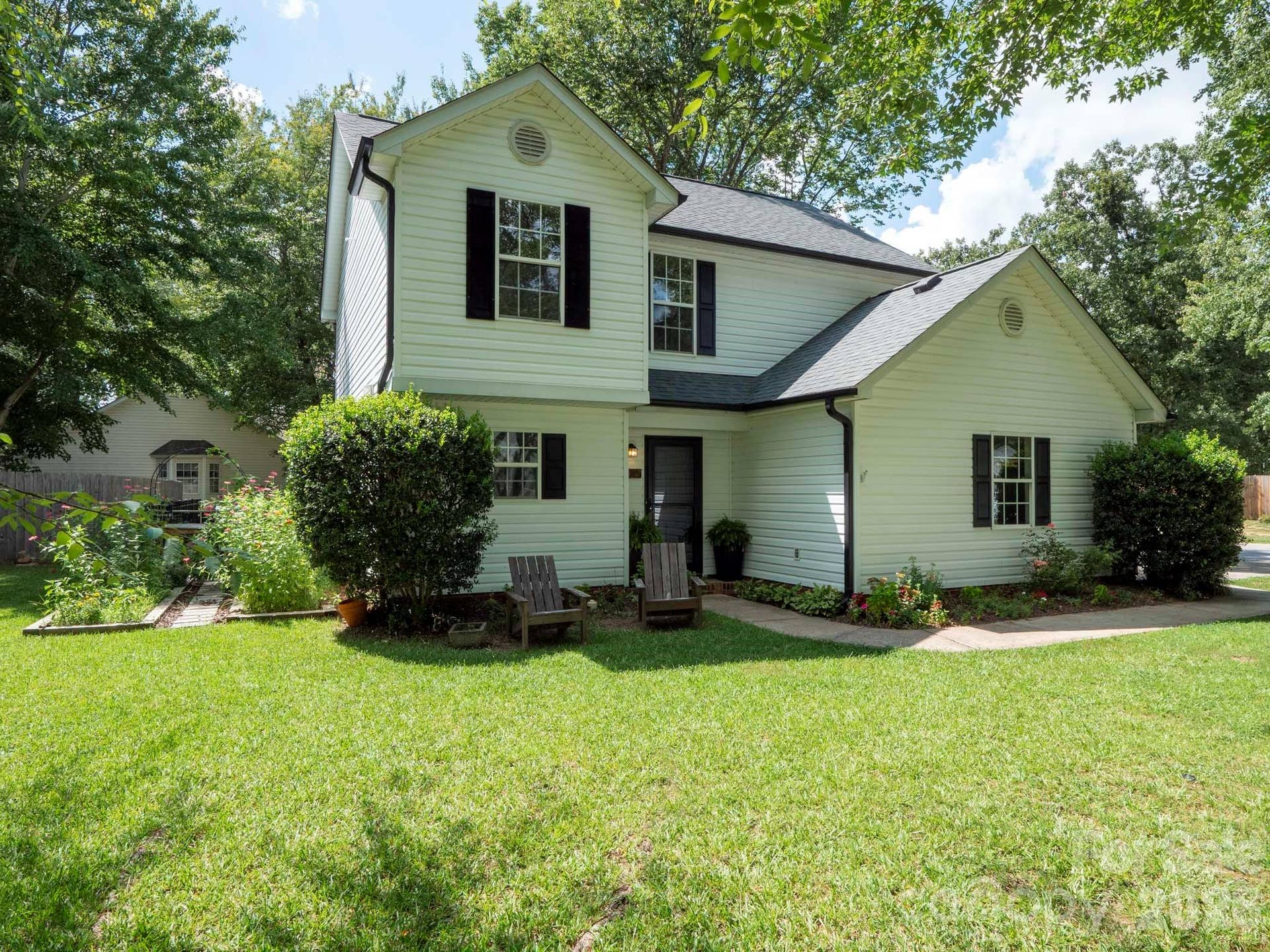 3015 Queensdale Drive, Monroe, NC 28110