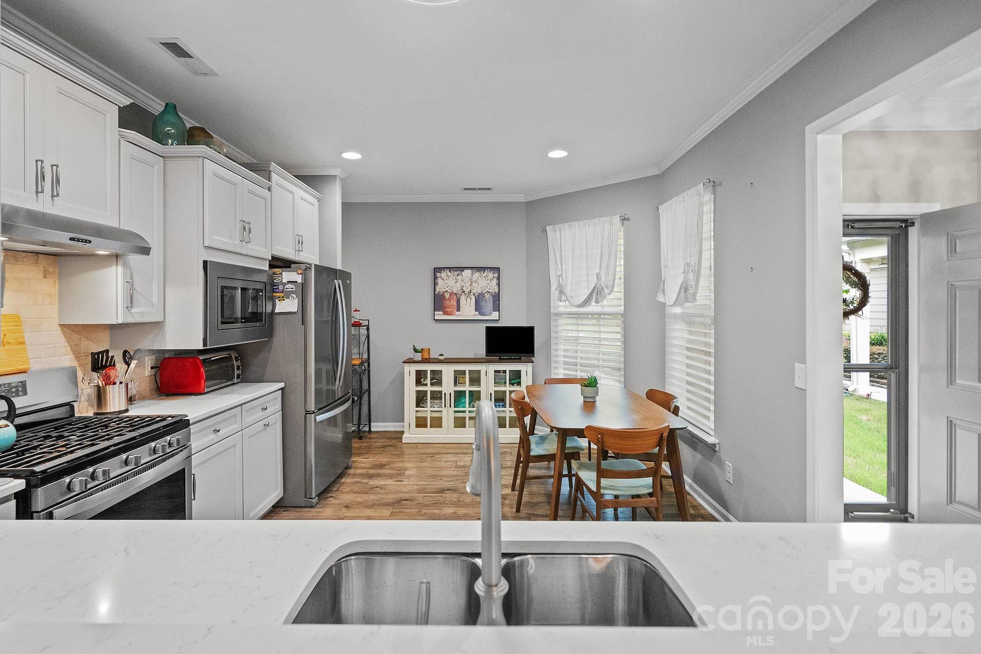 1018 Kirby Drive, Fort Mill, SC 29715 1018 Kirby Drive, Fort Mill, SC 29715