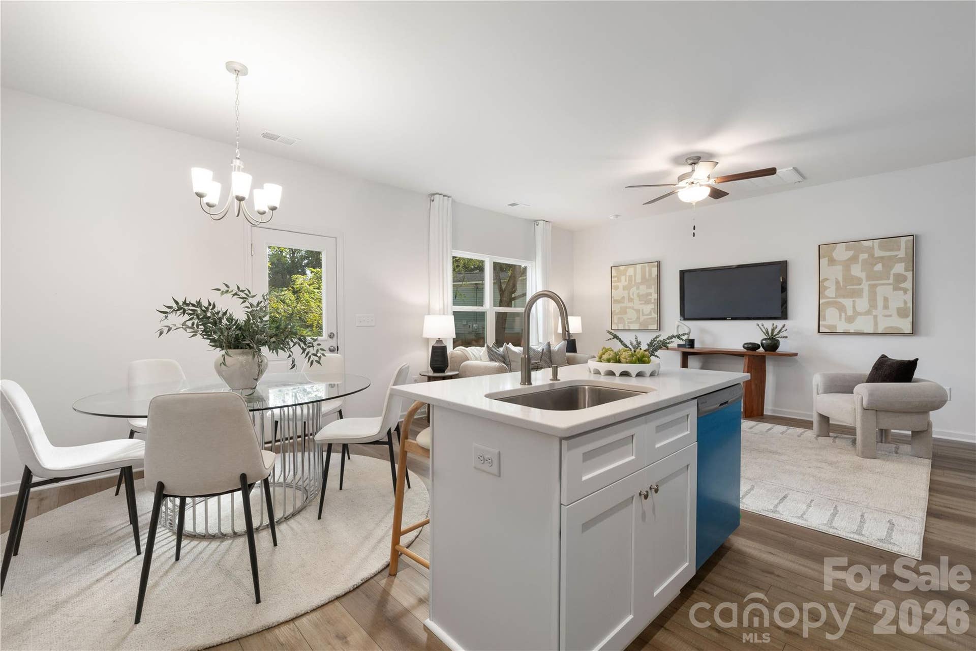 1007 Ashton Avenue, Gastonia, NC 28052 Representation
