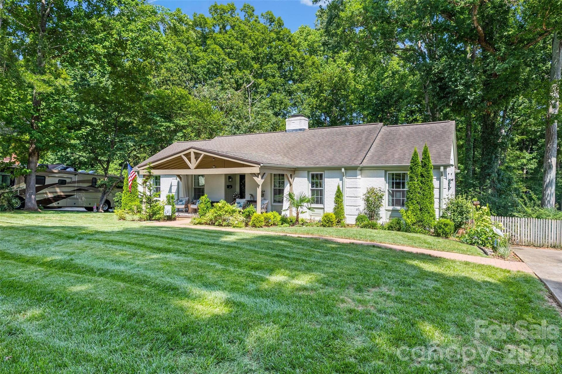 Make this home yours today!