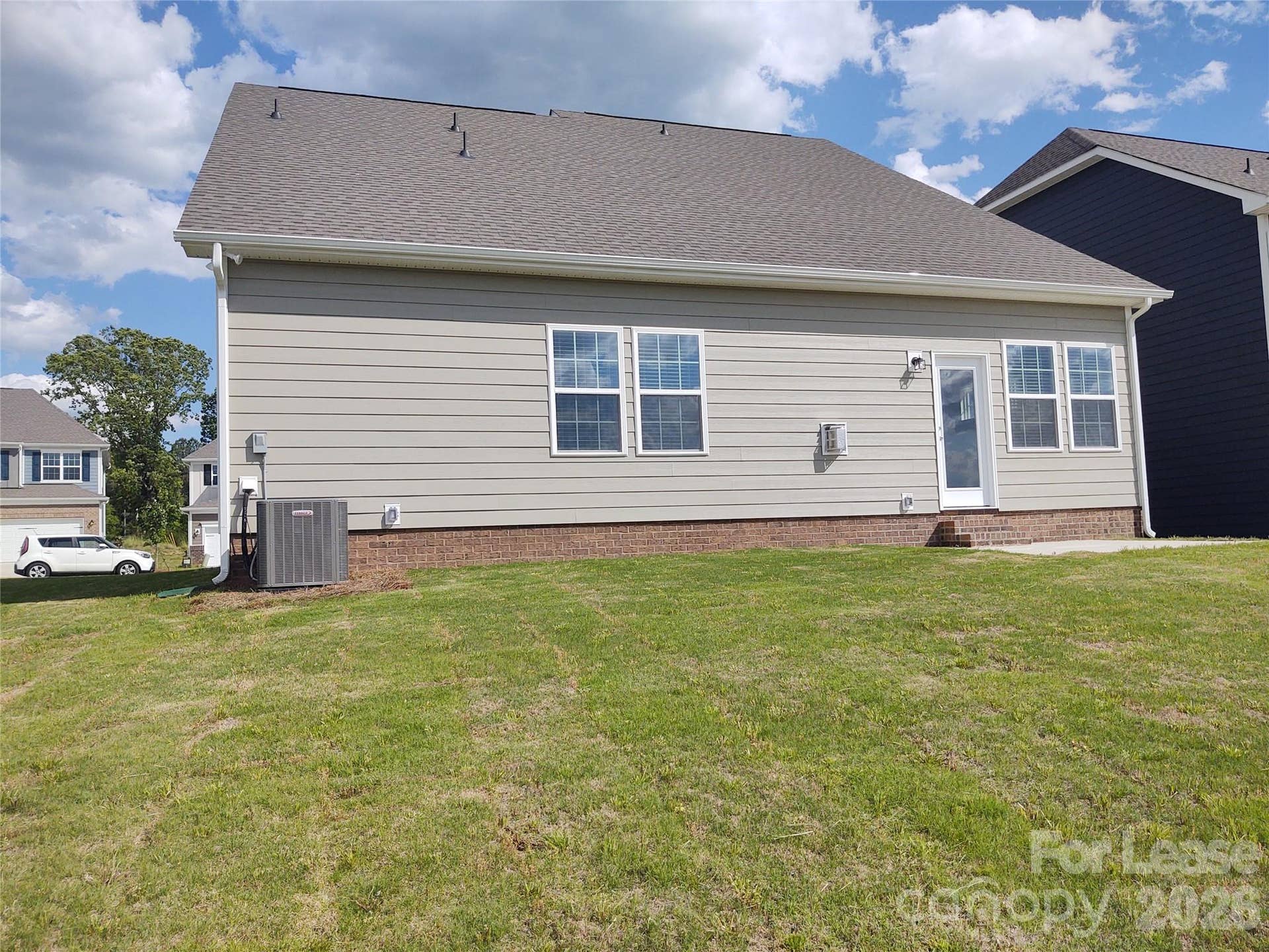 4049 Whipcord Drive, Waxhaw, NC 28173 4049 Whipcord Drive, Waxhaw, NC 28173