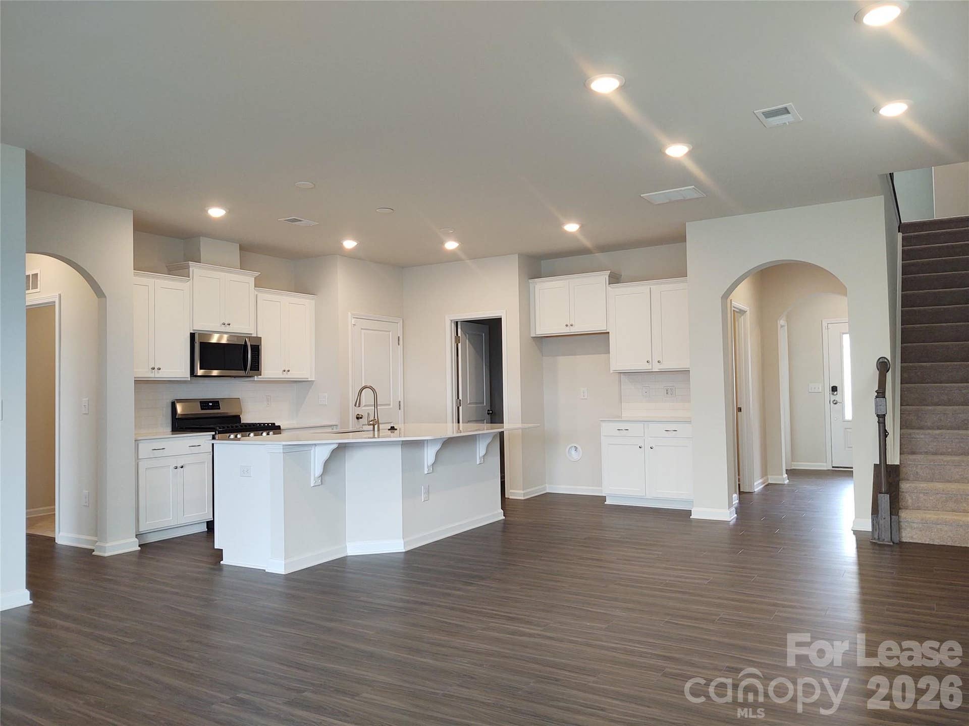 4049 Whipcord Drive, Waxhaw, NC 28173 4049 Whipcord Drive, Waxhaw, NC 28173