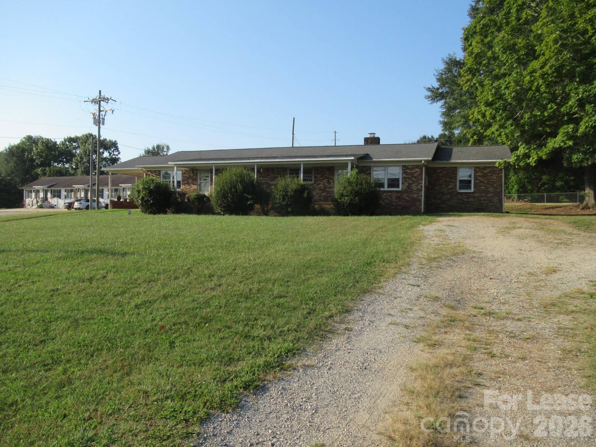 2084 Shuford Road, Lincolnton, NC 28092 Front Right View