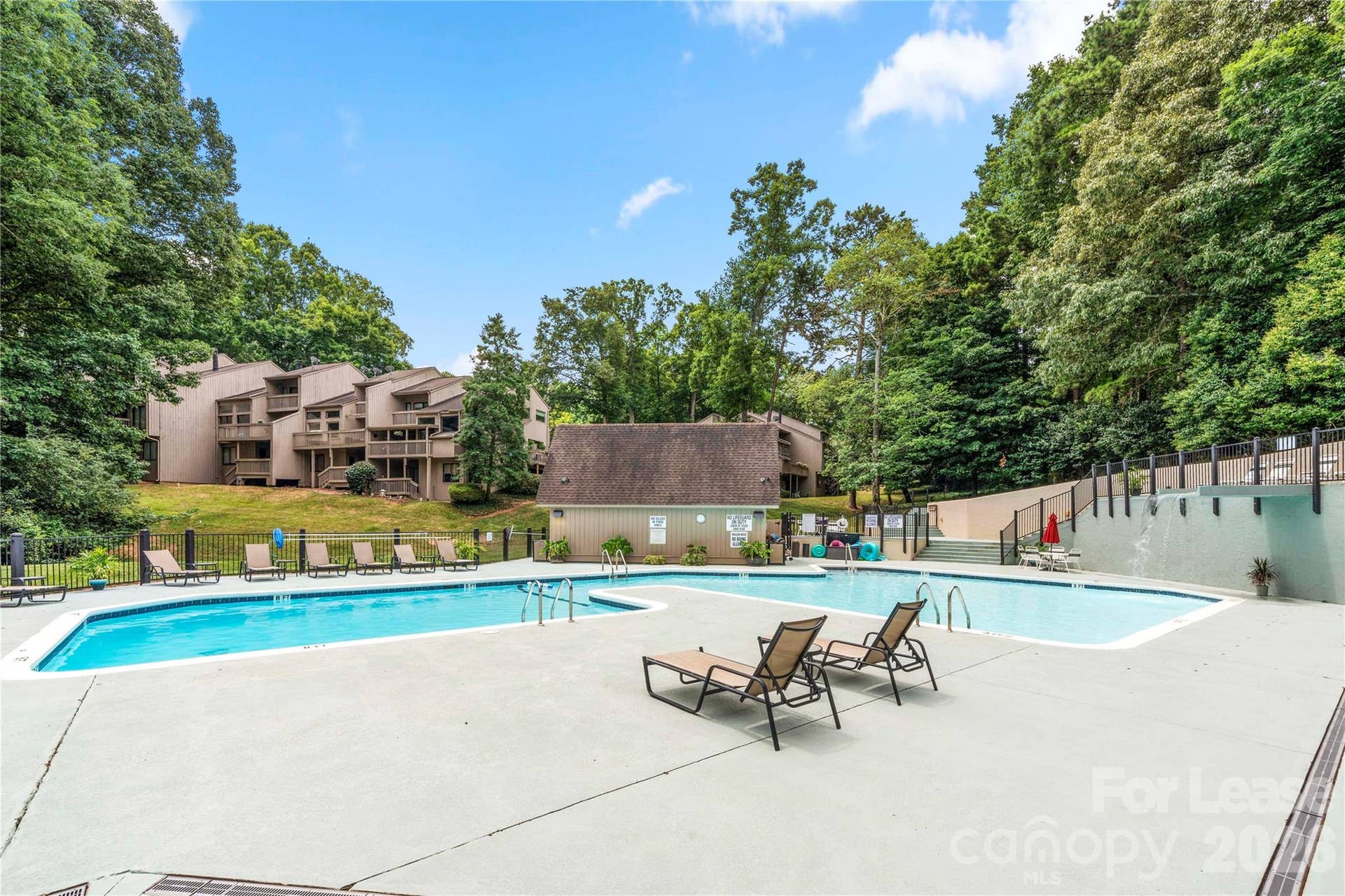 222 Riverview Terrace, Lake Wylie, SC 29710 River Hills Bluffs Condo pool