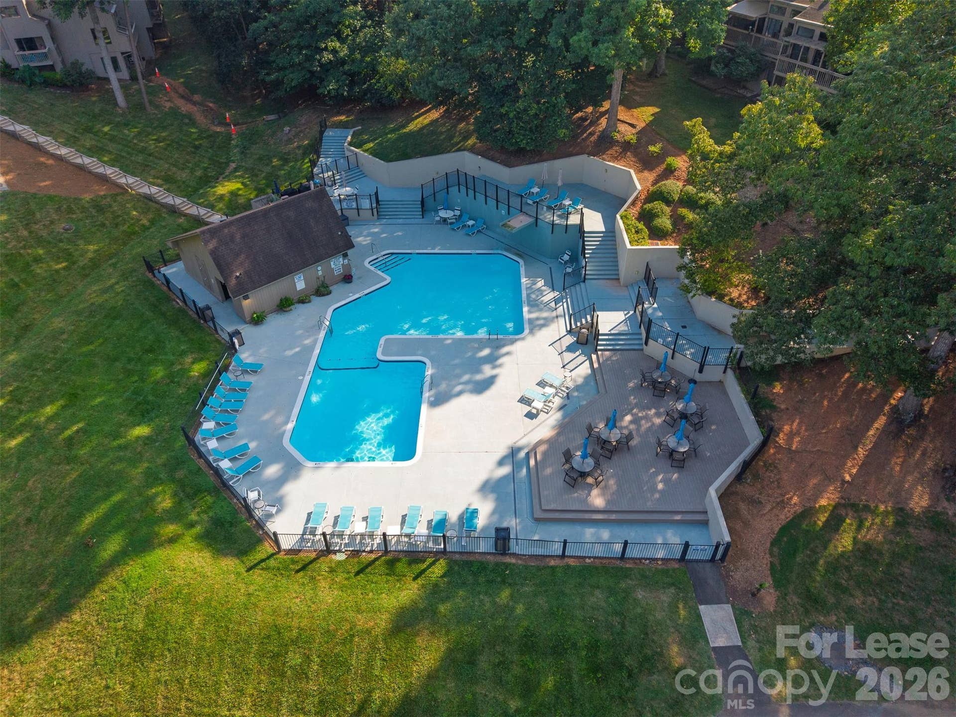 222 Riverview Terrace, Lake Wylie, SC 29710 River Hills Bluffs Condo pool