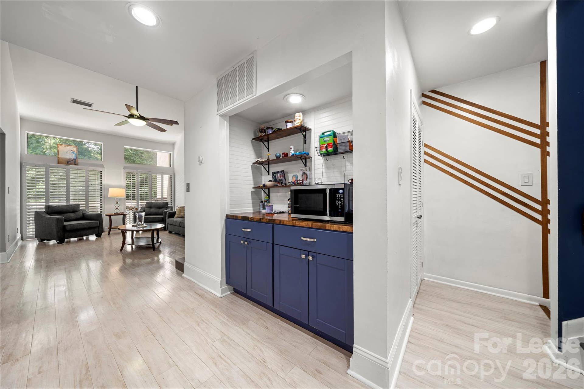 222 Riverview Terrace, Lake Wylie, SC 29710 Bar and storage opposite kitchen