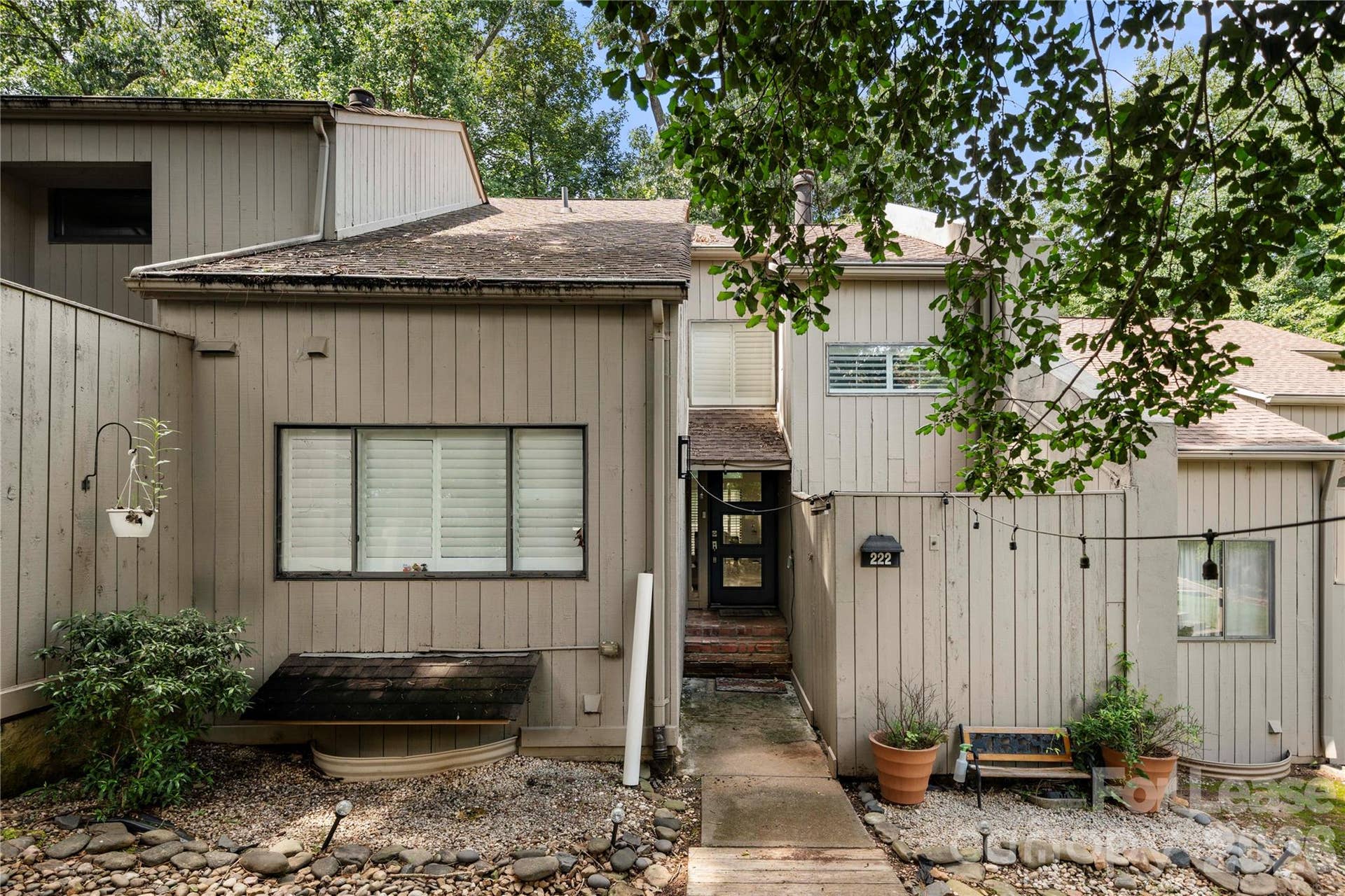 222 Riverview Terrace, Lake Wylie, SC 29710 Front view