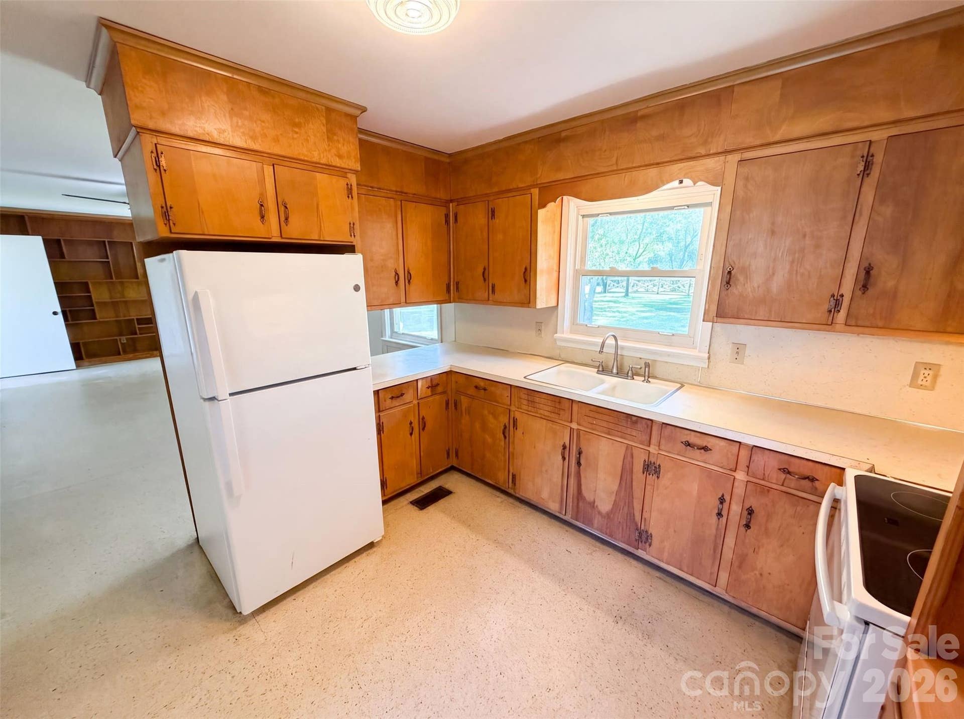 8901 Hood Road, Charlotte, NC 28215 8901 Hood Road, Charlotte, NC 28215