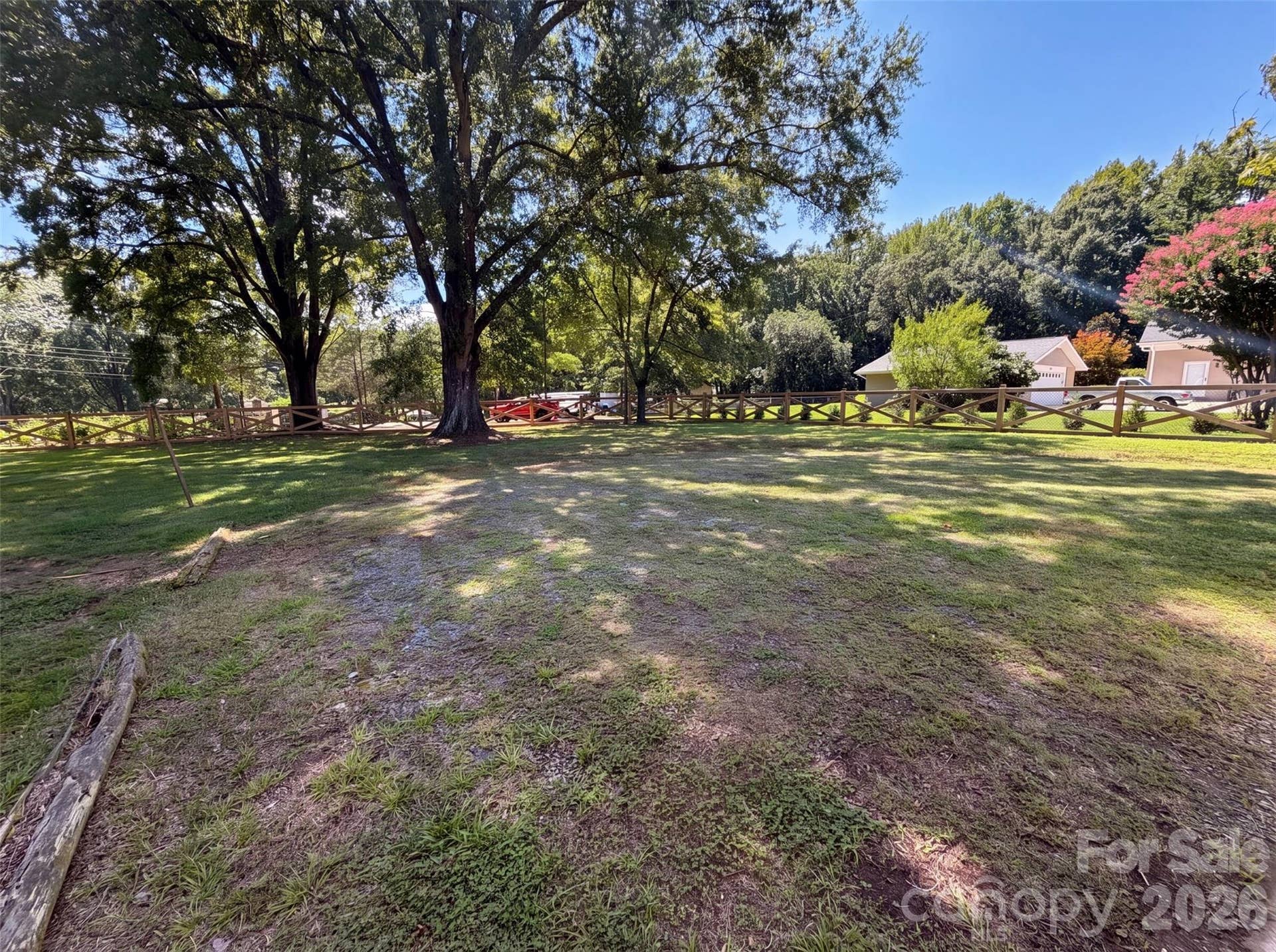 8901 Hood Road, Charlotte, NC 28215 8901 Hood Road, Charlotte, NC 28215