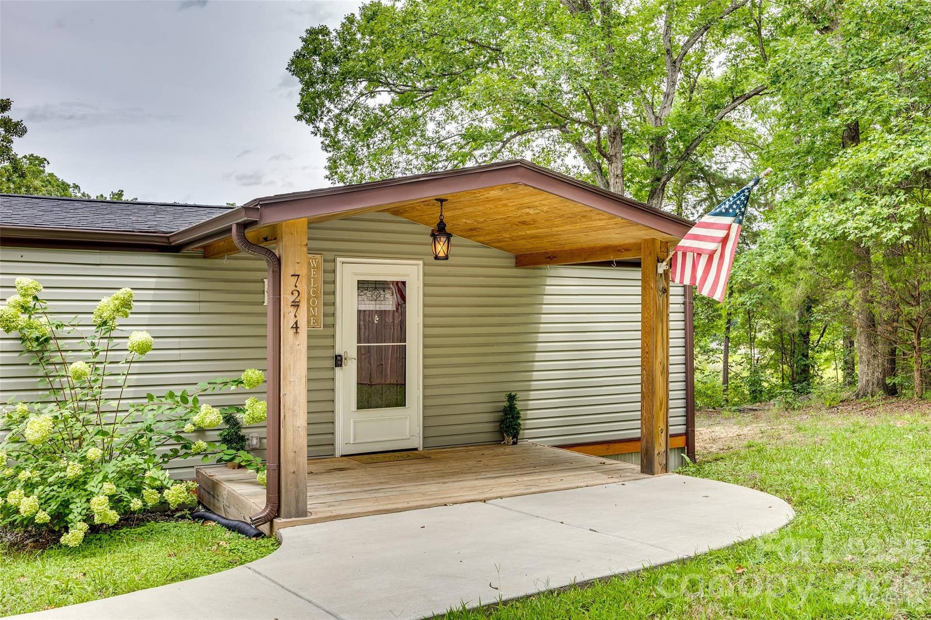 7274 Charlotte Highway, Indian Land, SC 29707 7274 Charlotte Highway, Indian Land, SC 29707