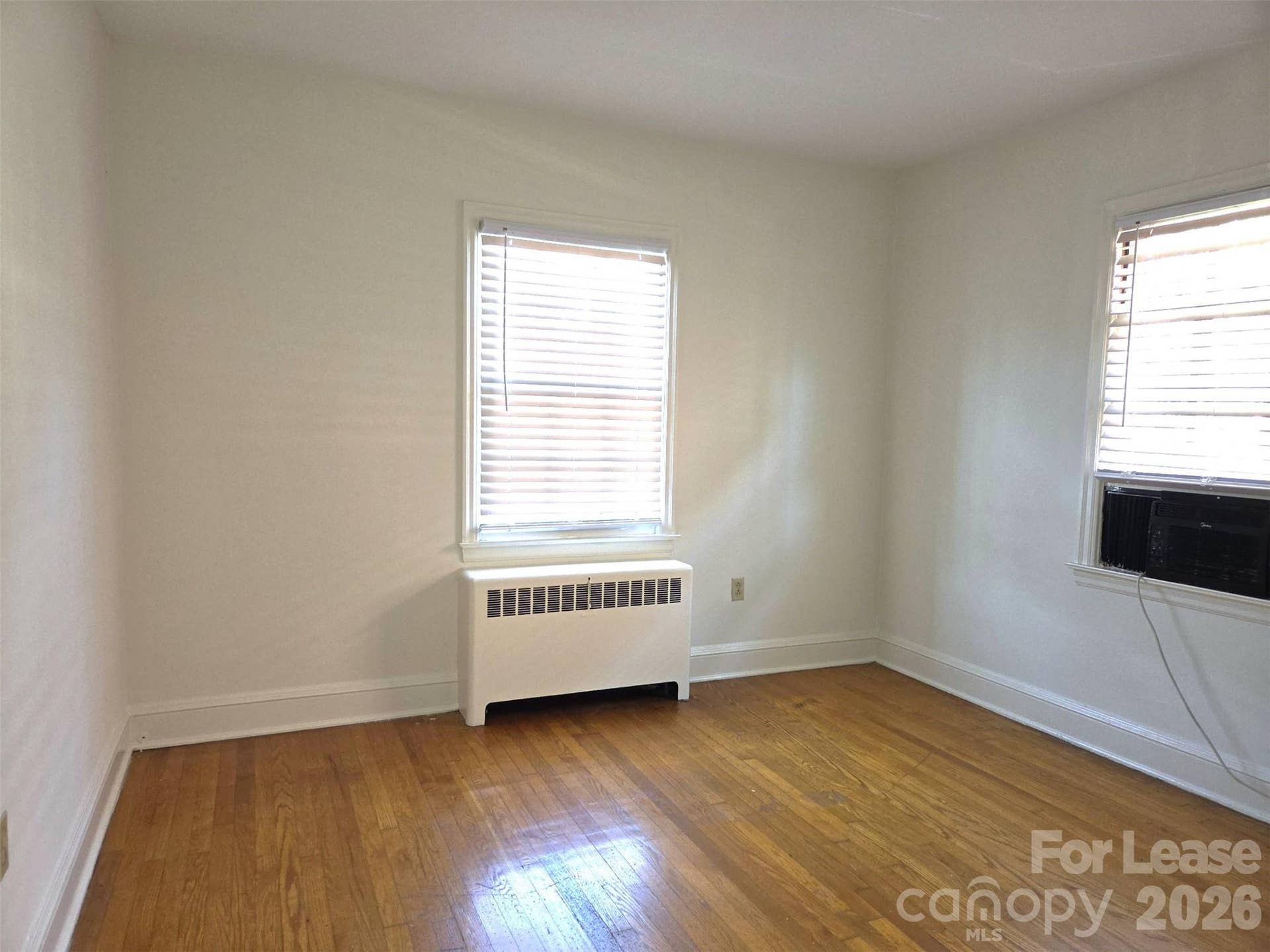 523 Willoughby Street, #1, Charlotte, NC 28207 523 Willoughby Street, #1, Charlotte, NC 28207