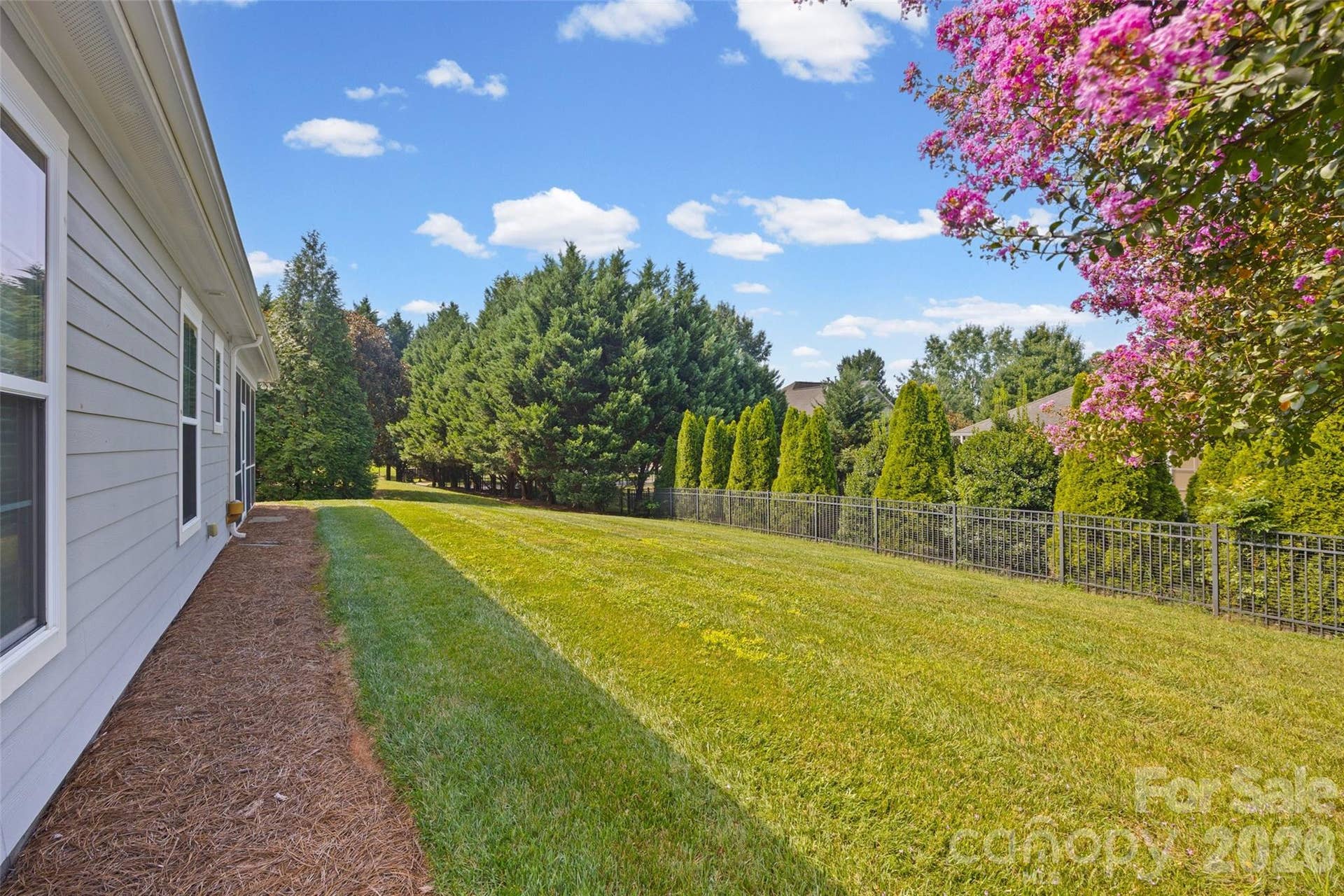 8632 Sequoia Grove Lane, Charlotte, NC 28214 8632 Sequoia Grove Lane, Charlotte, NC 28214