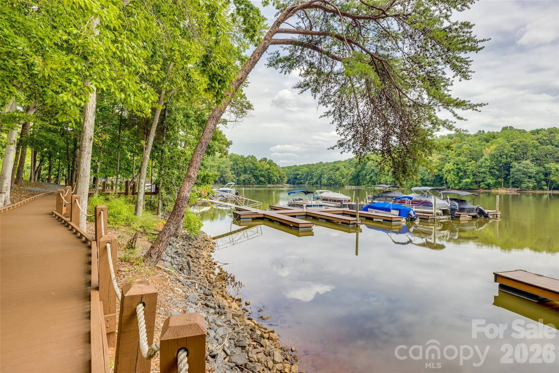 8632 Sequoia Grove Lane, Charlotte, NC 28214 8632 Sequoia Grove Lane, Charlotte, NC 28214