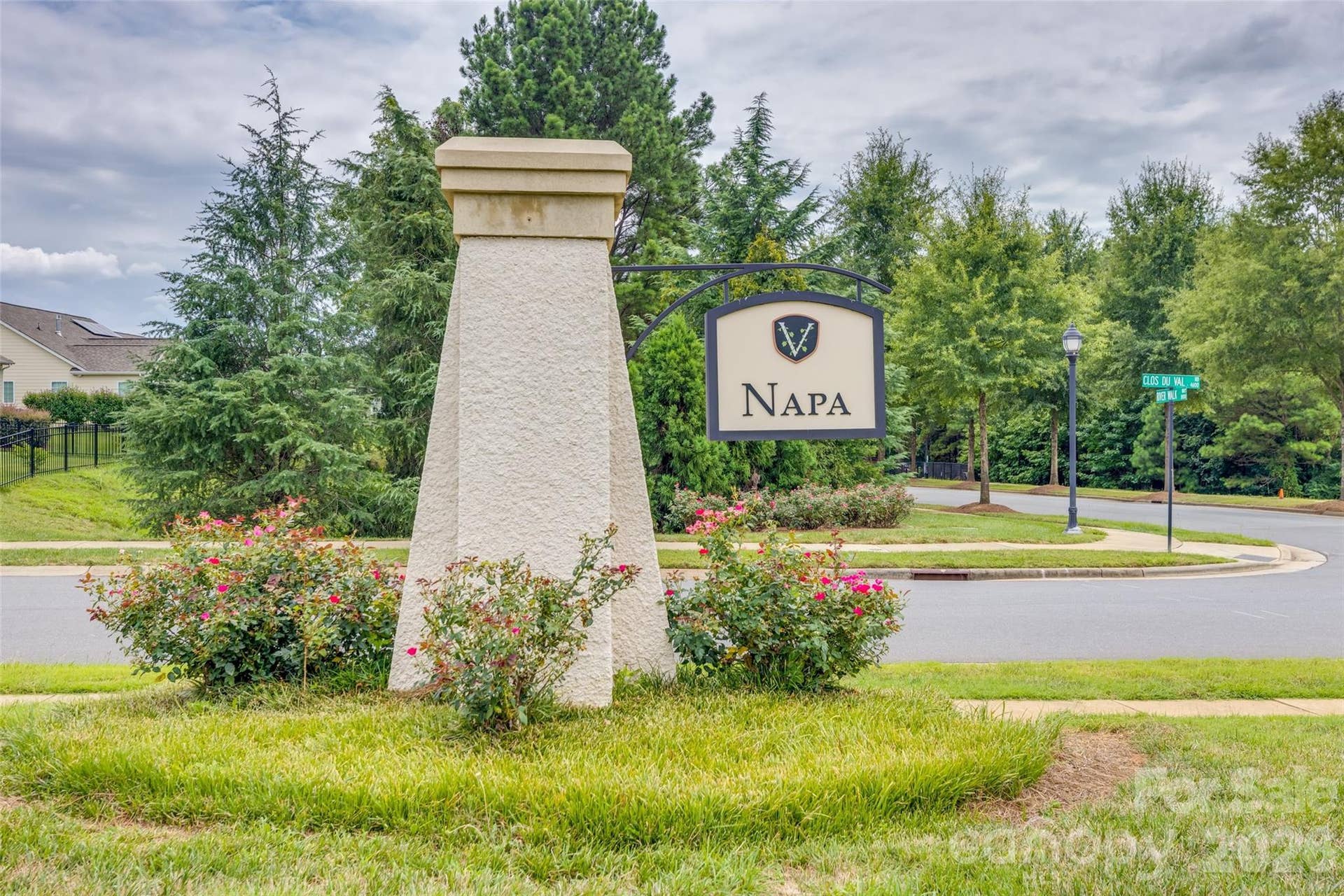 8632 Sequoia Grove Lane, Charlotte, NC 28214 8632 Sequoia Grove Lane, Charlotte, NC 28214