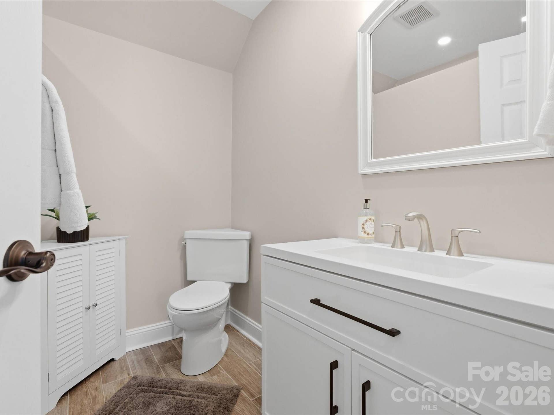 5105 Saint Clair Street, Fort Mill, SC 29715 5105 Saint Clair Street, Fort Mill, SC 29715