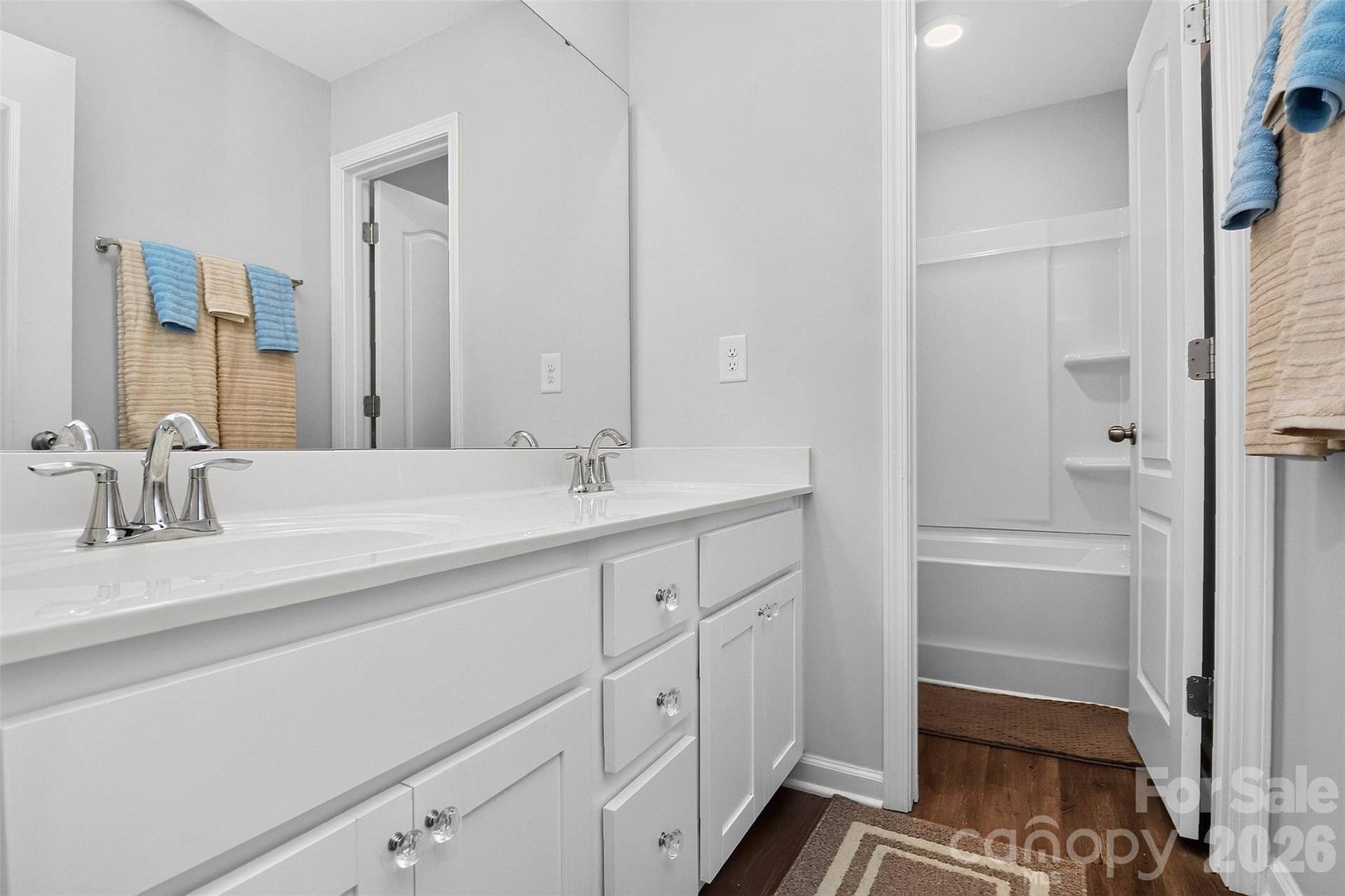 1051 Ava Trail Lane, Clover, SC 29710 Hall Bath