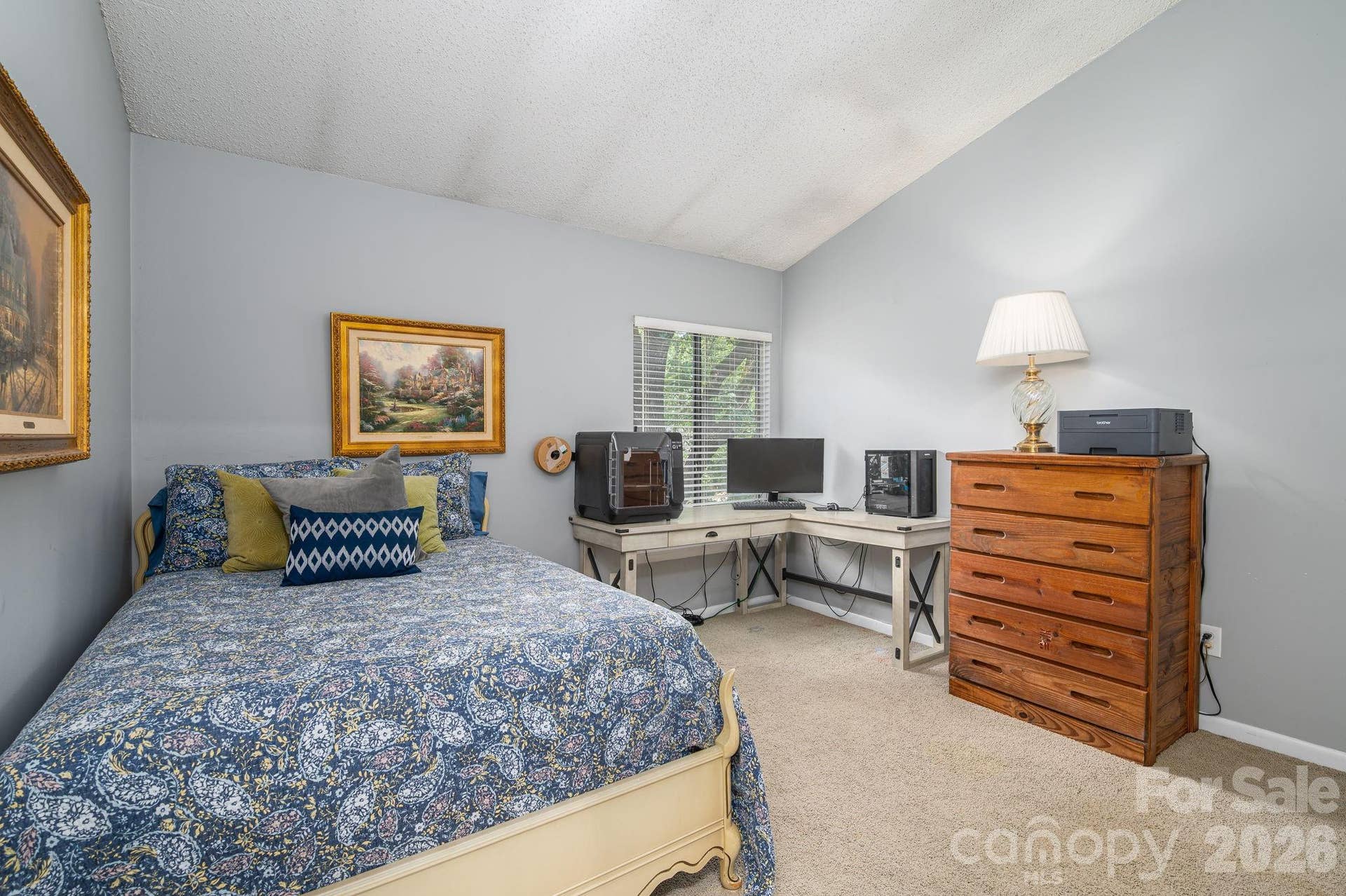 2ND BEDROOM 2ND LEVEL