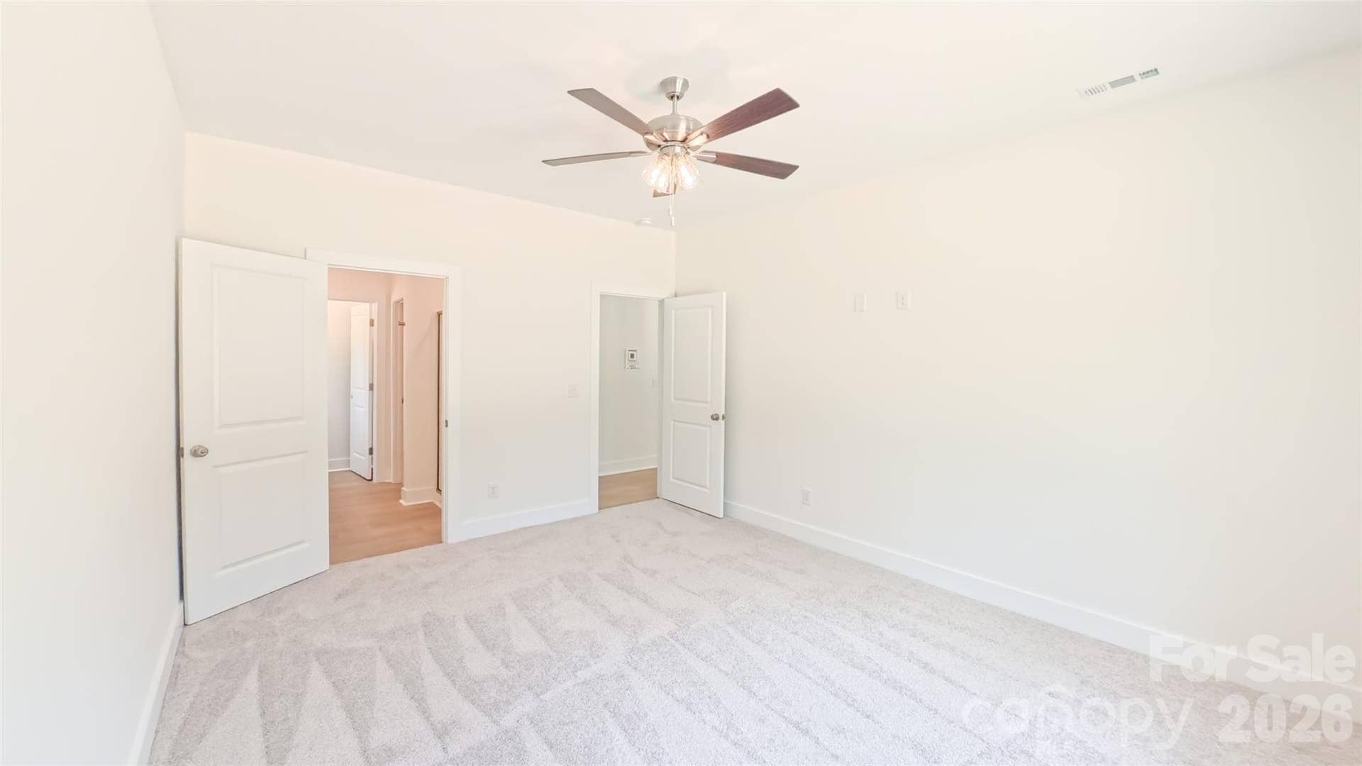 3111 Meadowcrest Drive, Clover, SC 29710 3111 Meadowcrest Drive, Clover, SC 29710