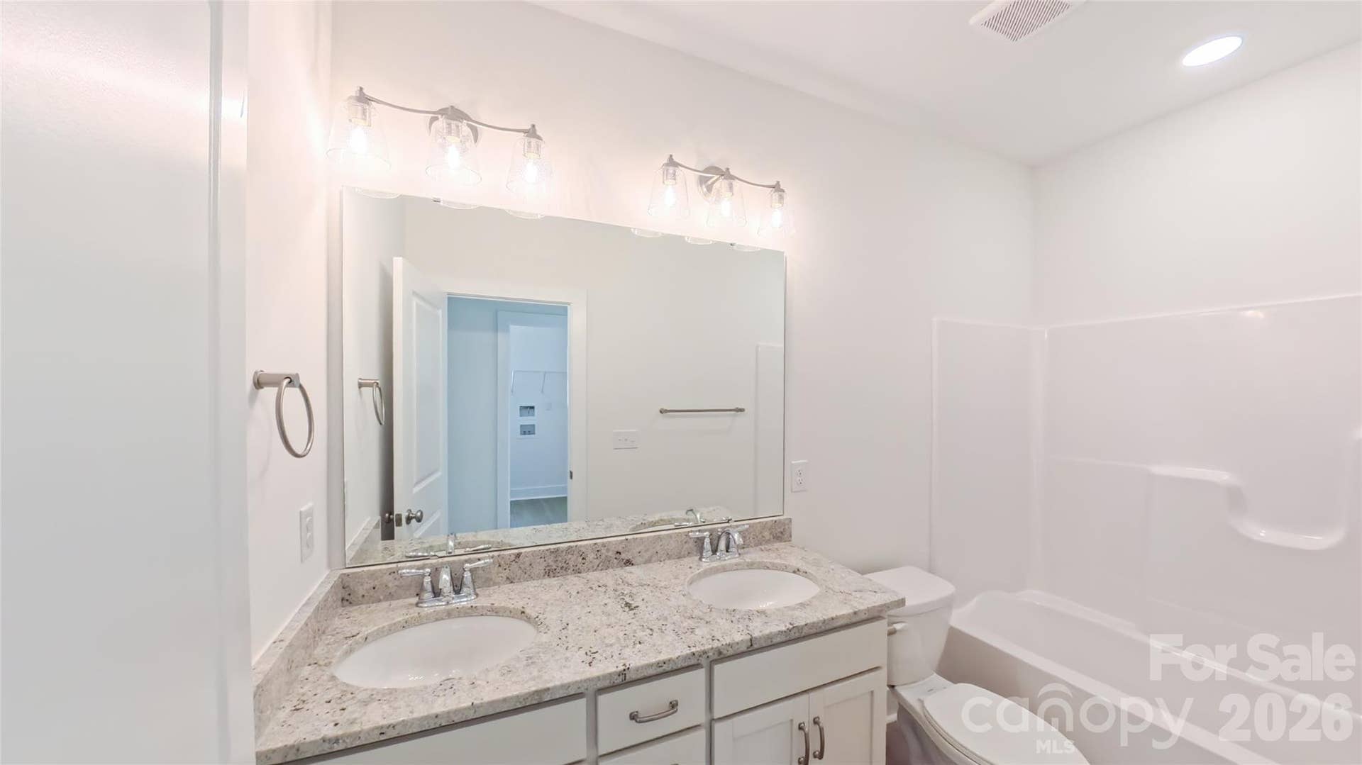 3111 Meadowcrest Drive, Clover, SC 29710 3111 Meadowcrest Drive, Clover, SC 29710