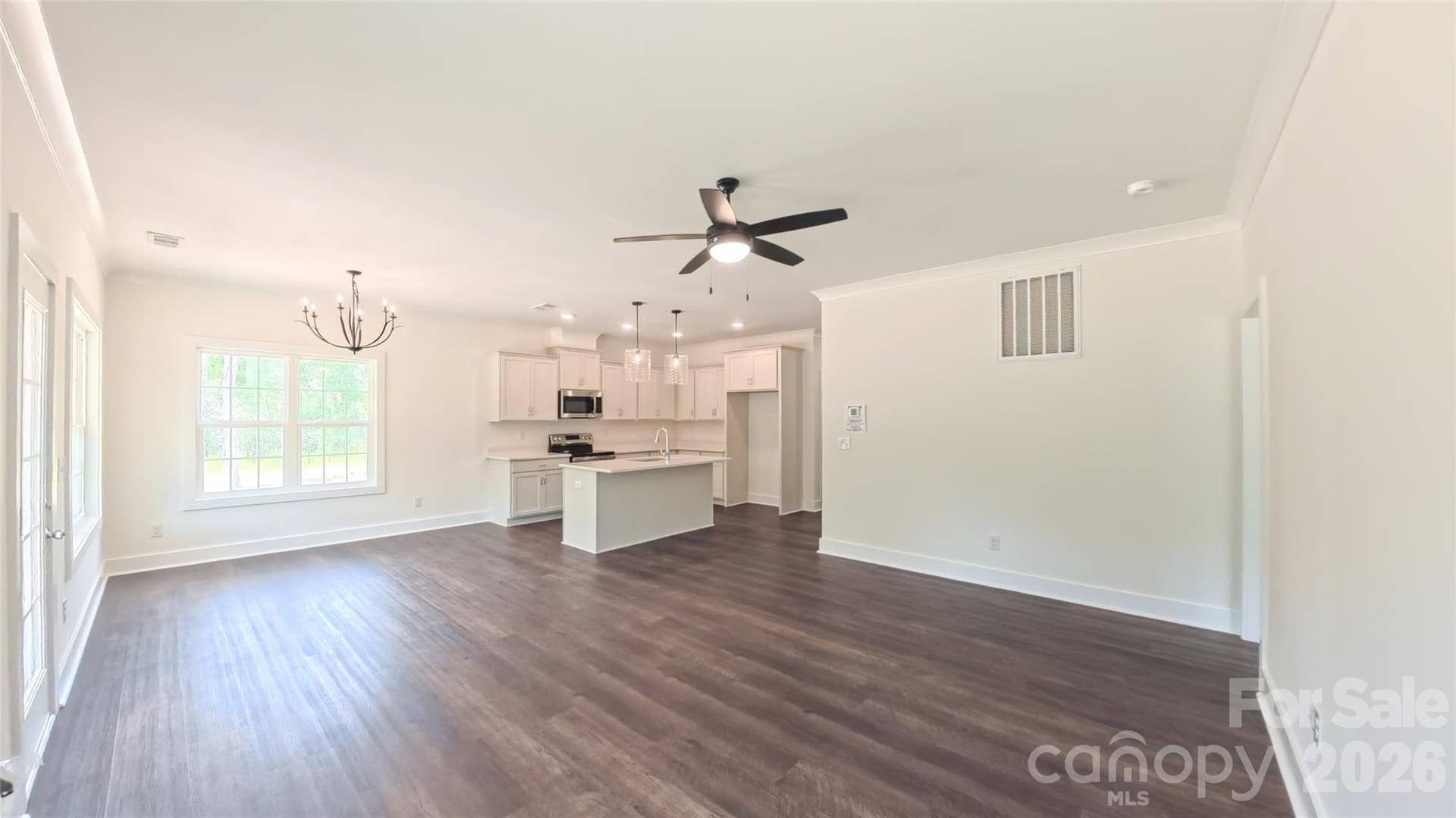 3155 Meadowcrest Drive, Clover, SC 29710 Living Room