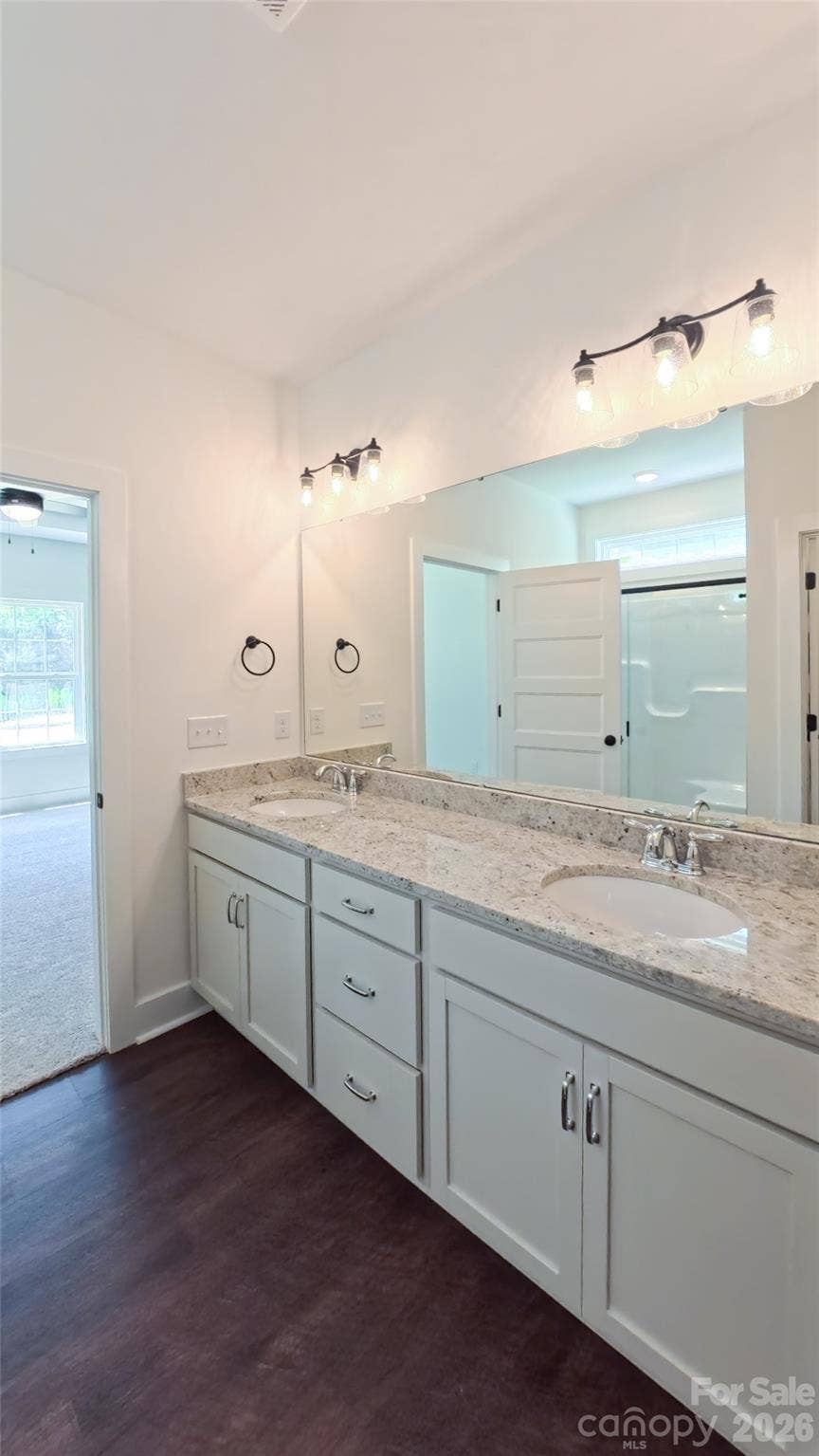3155 Meadowcrest Drive, Clover, SC 29710 Primary Bathroom