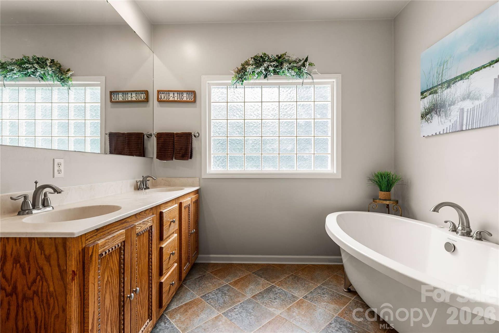 901 Clover Park Drive, Clover, SC 29710 Primary En-Suite