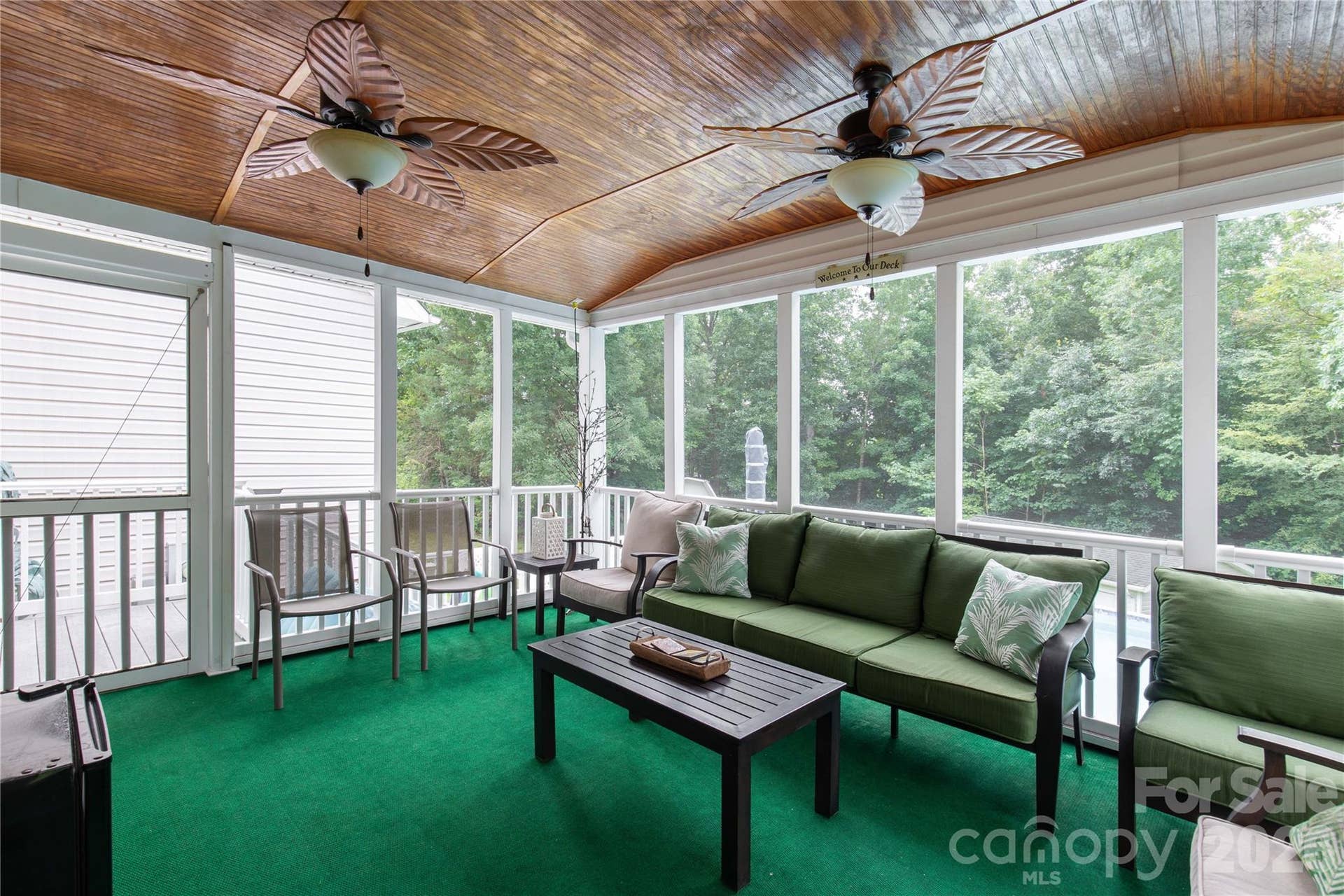 901 Clover Park Drive, Clover, SC 29710 12'x15' Rear Screen Porch