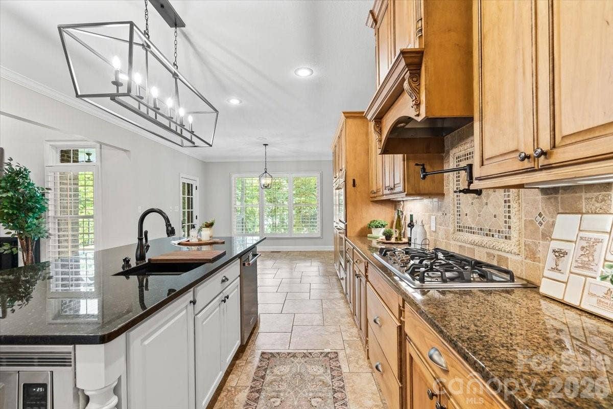 7832 Chapel Creek Drive, Denver, NC 28037 7832 Chapel Creek Drive, Denver, NC 28037