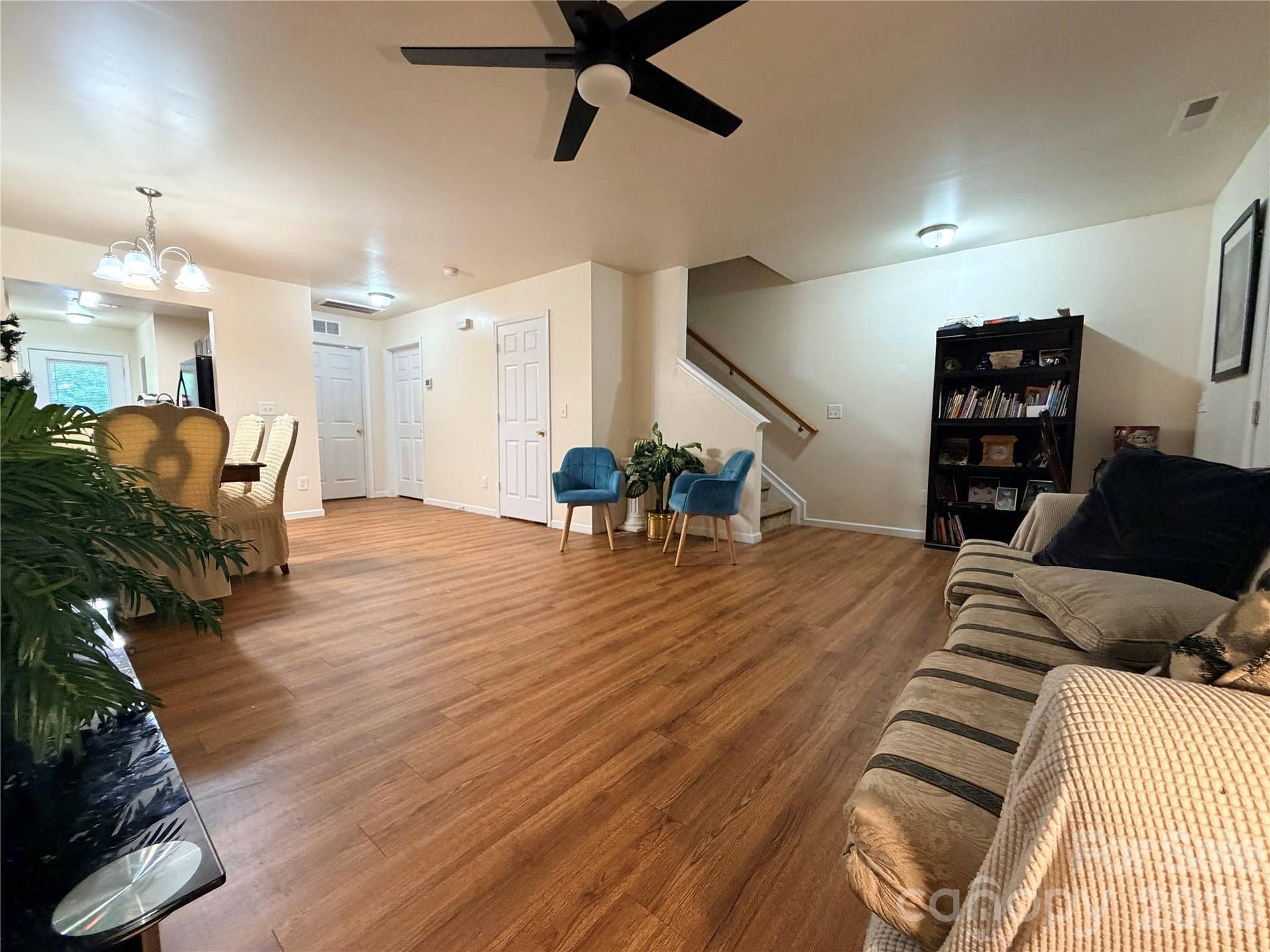 368 E Mills Avenue, Mooresville, NC 28115 Spacious Living Room is bright with inviting space