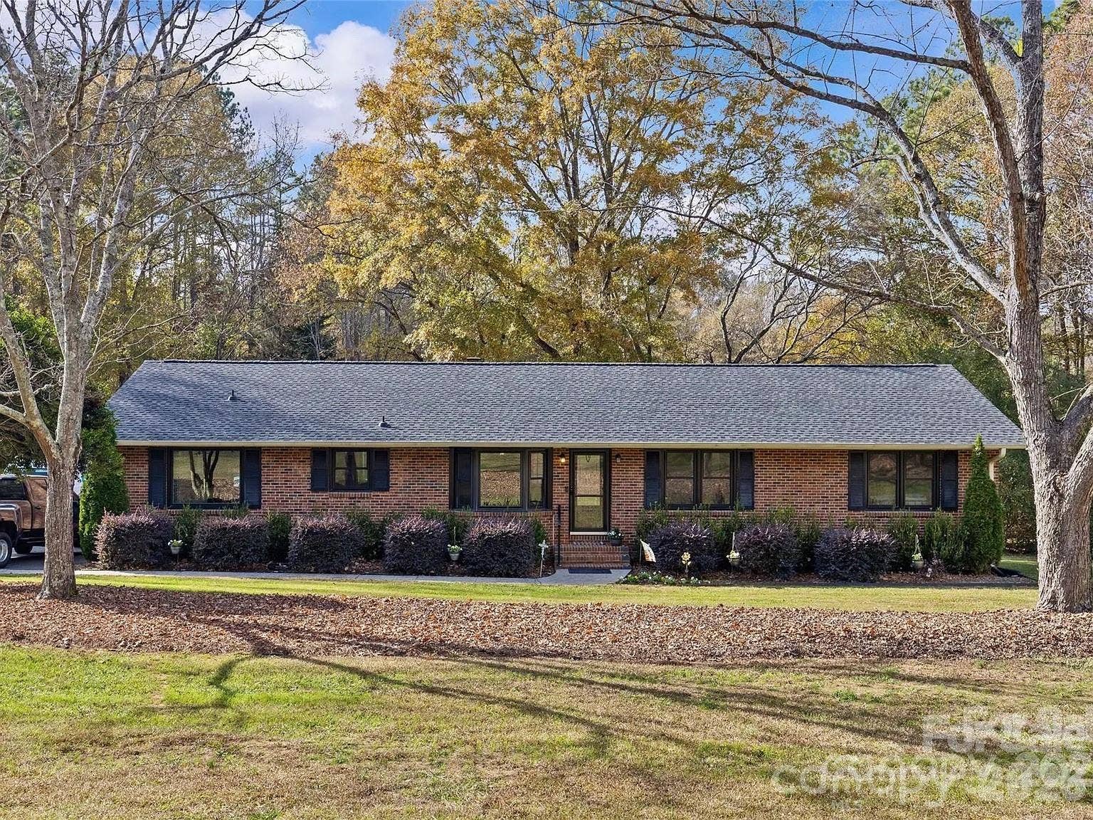 1949 Candlewick Drive, Fort Mill, SC 29715 1949 Candlewick Drive, Fort Mill, SC 29715