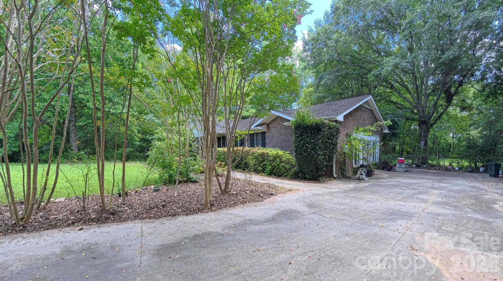 3550 Tree Line Drive, Rock Hill, SC 29732 Driveway`