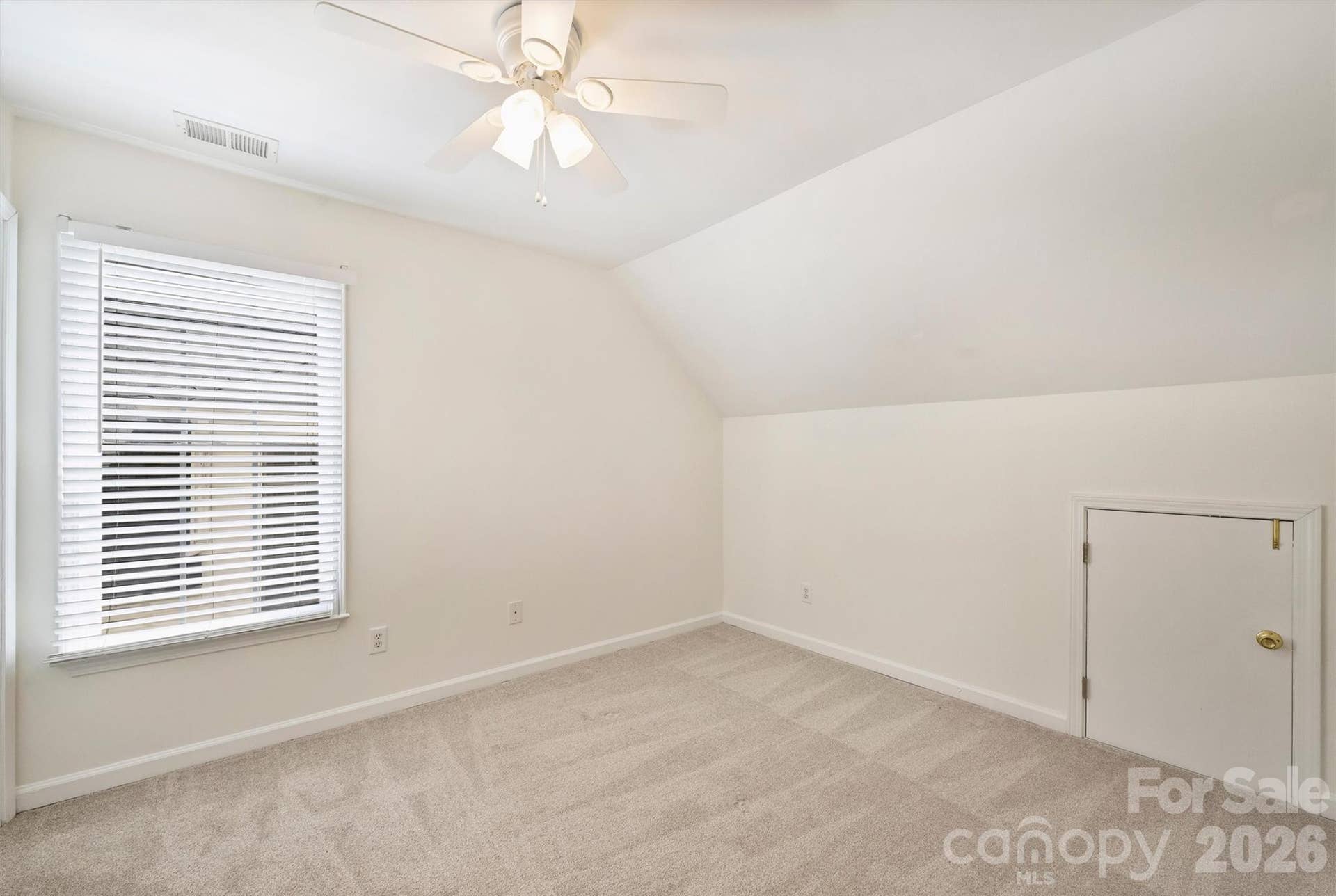 1912 Dearmon Drive, Charlotte, NC 28205