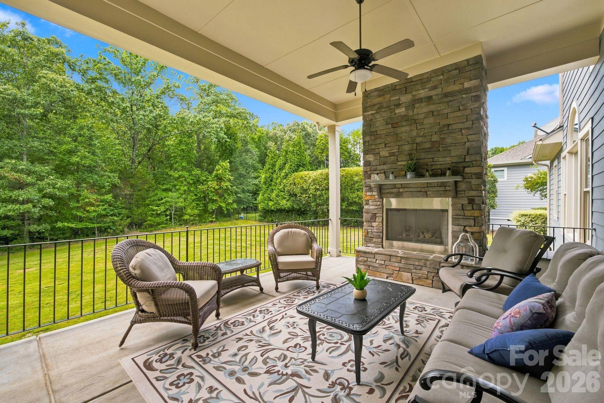 2111 Tatton Hall Road, Fort Mill, SC 29715 2111 Tatton Hall Road, Fort Mill, SC 29715