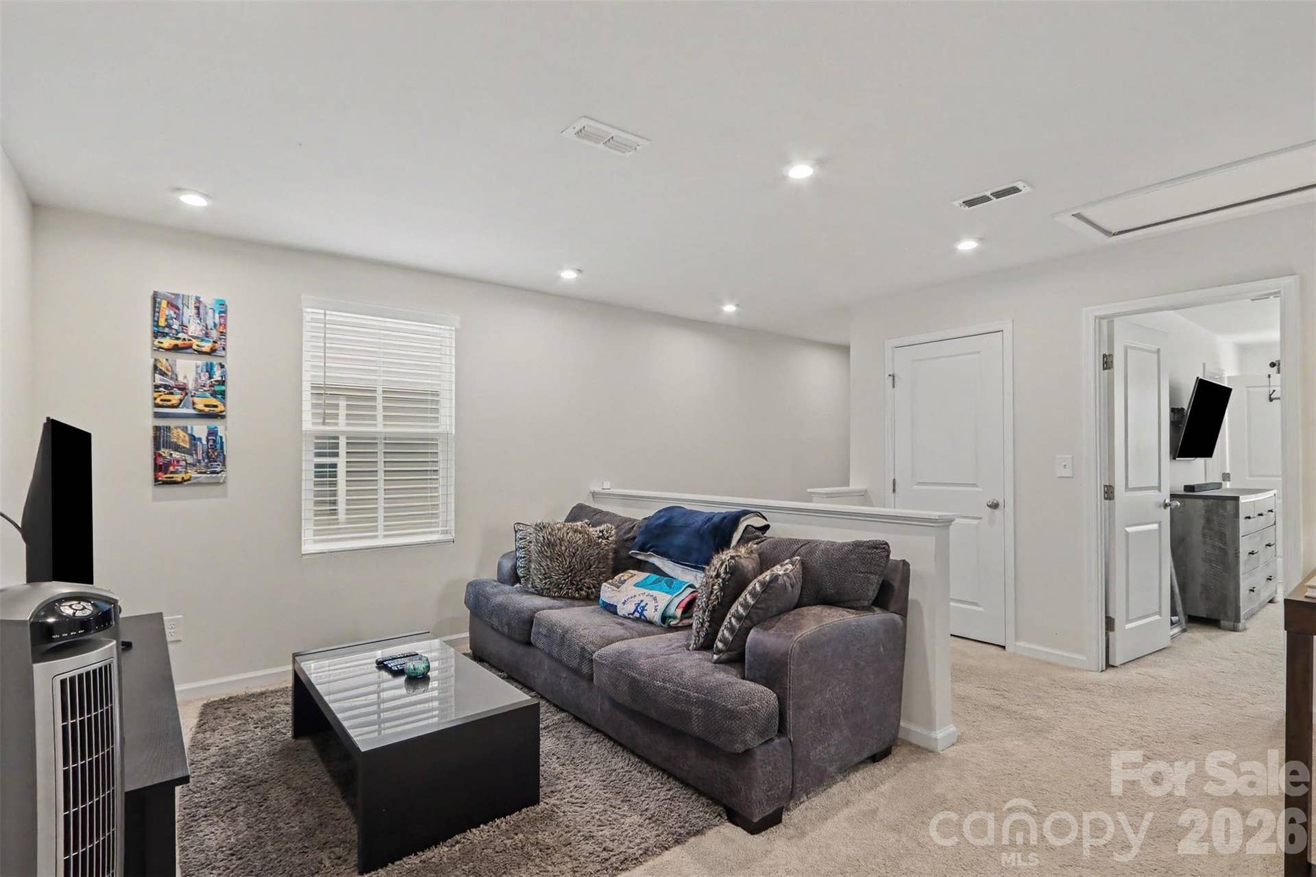 5116 Downhaul Drive, Charlotte, NC 28269 5116 Downhaul Drive, Charlotte, NC 28269