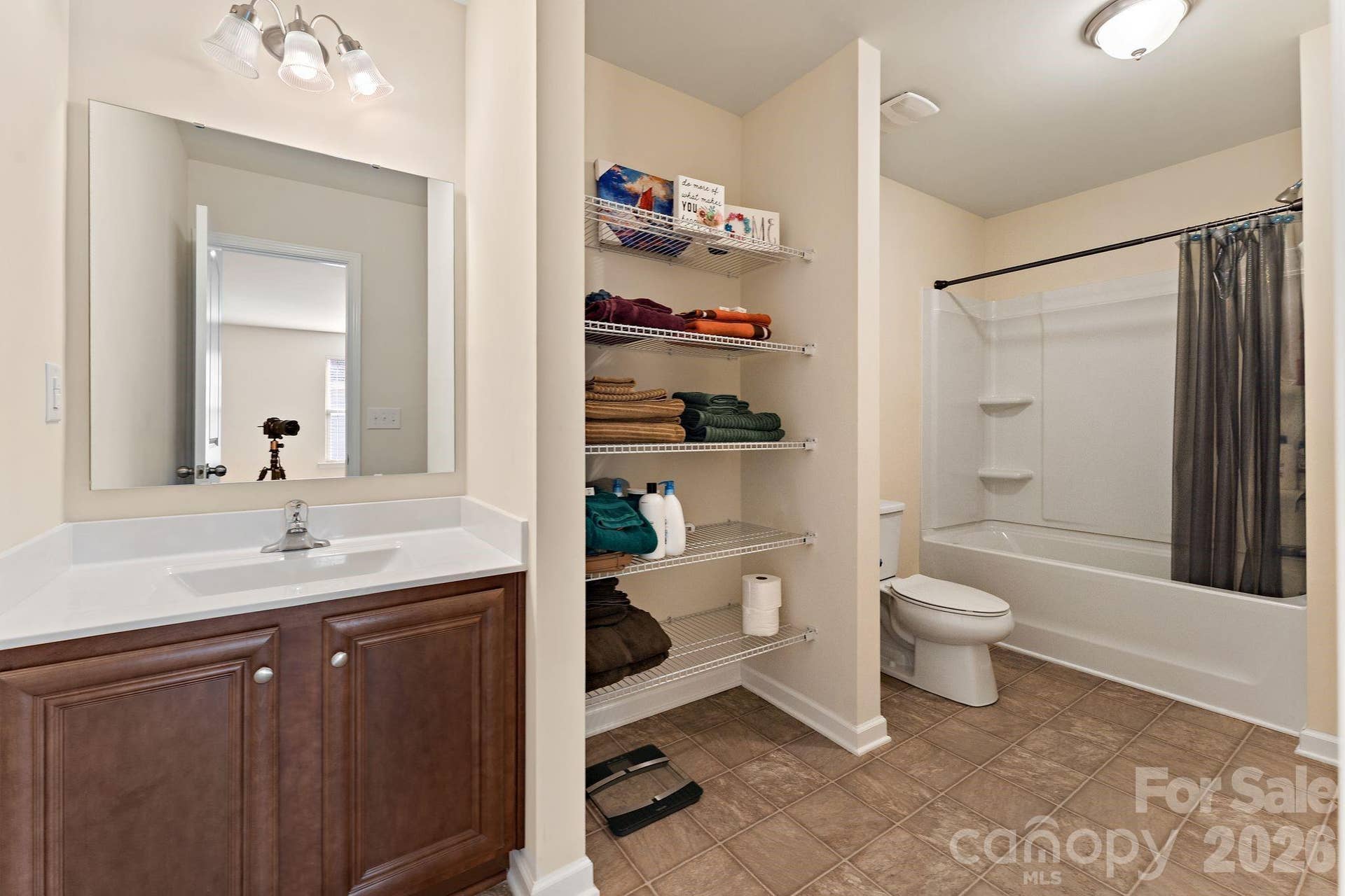 Bathroom #2