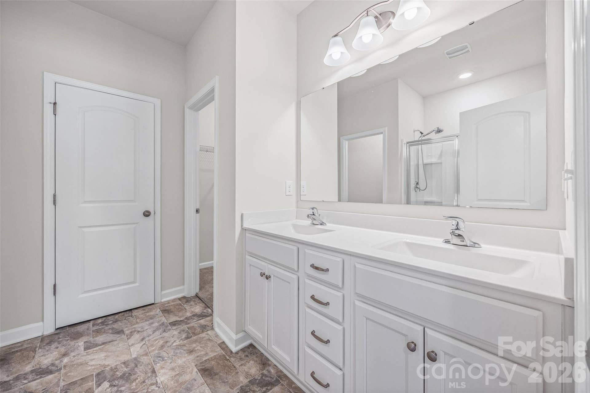 3036 Bluff Hill Lane, Charlotte, NC 28215 3036 Bluff Hill Lane, Charlotte, NC 28215