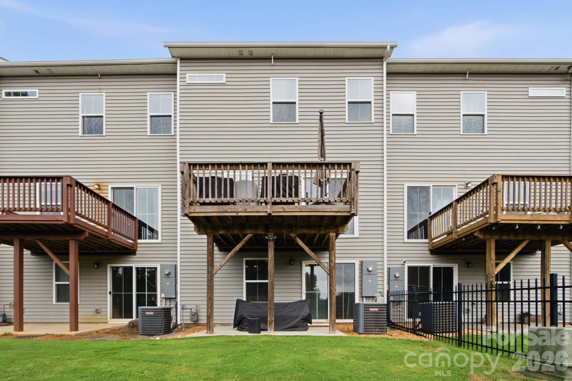 2543 Grantham Place Drive, Fort Mill, SC 29715 2543 Grantham Place Drive, Fort Mill, SC 29715